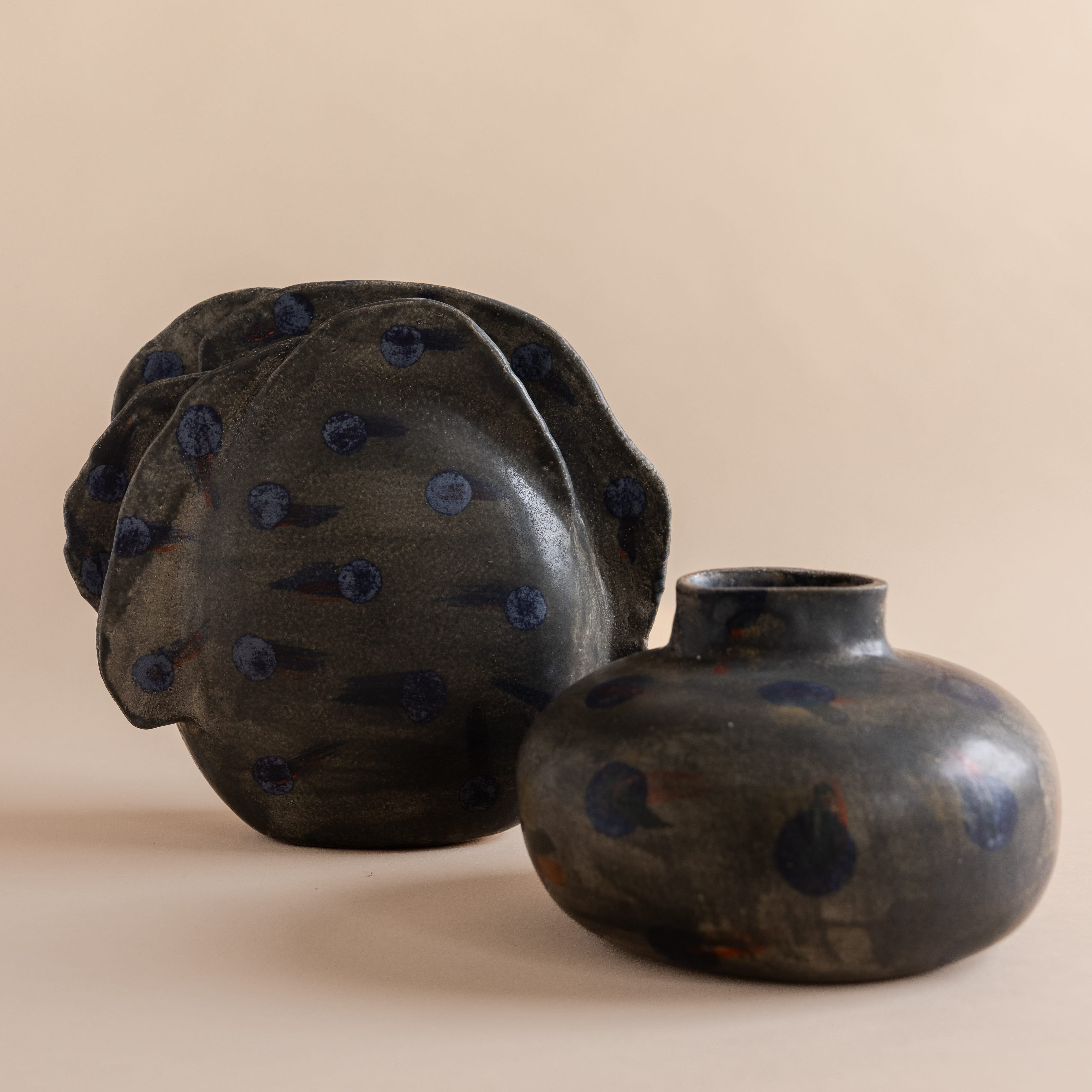 Sonata I Vase by Heyja Do