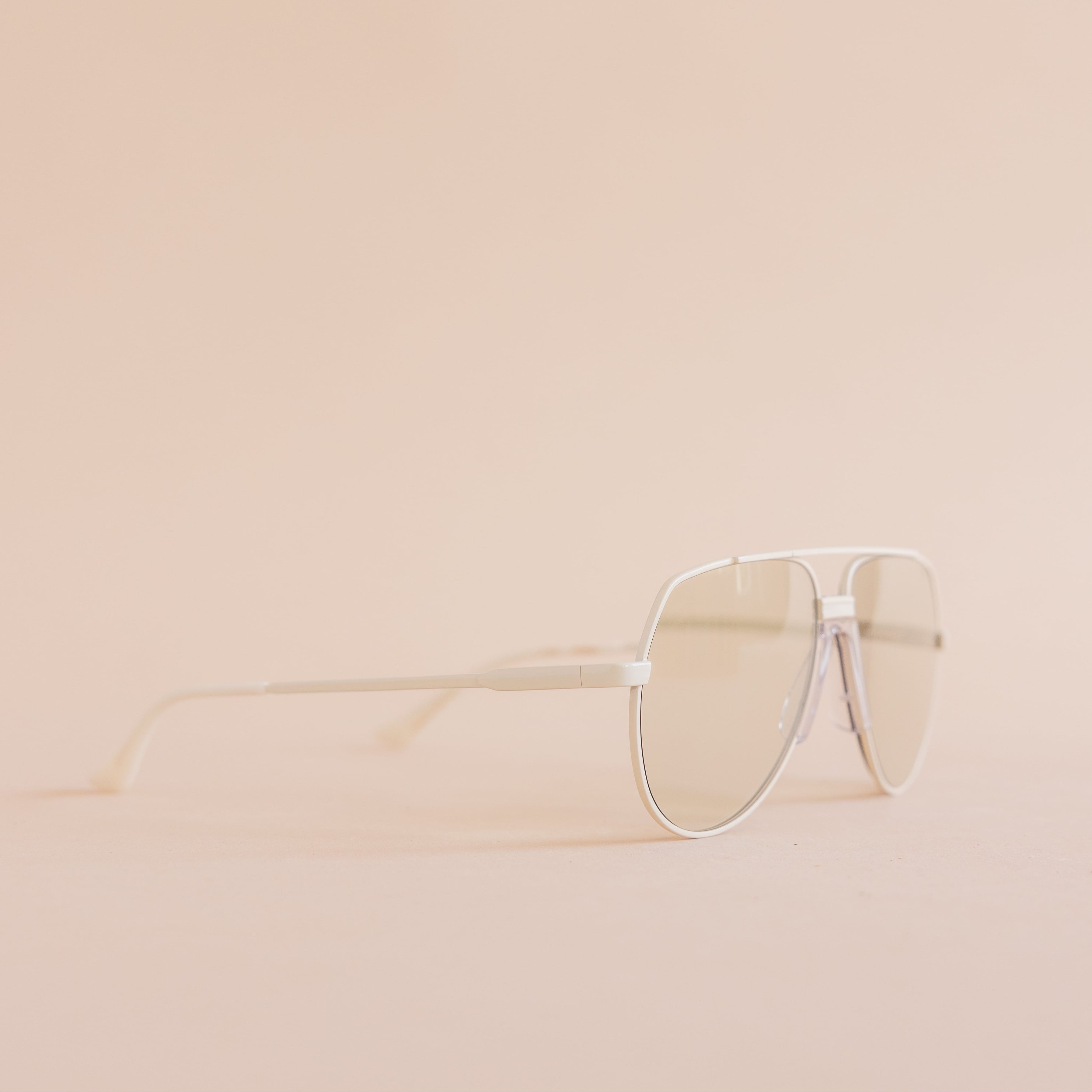 Caddis Eyewear Caddis Glasses Montoya Vintage White