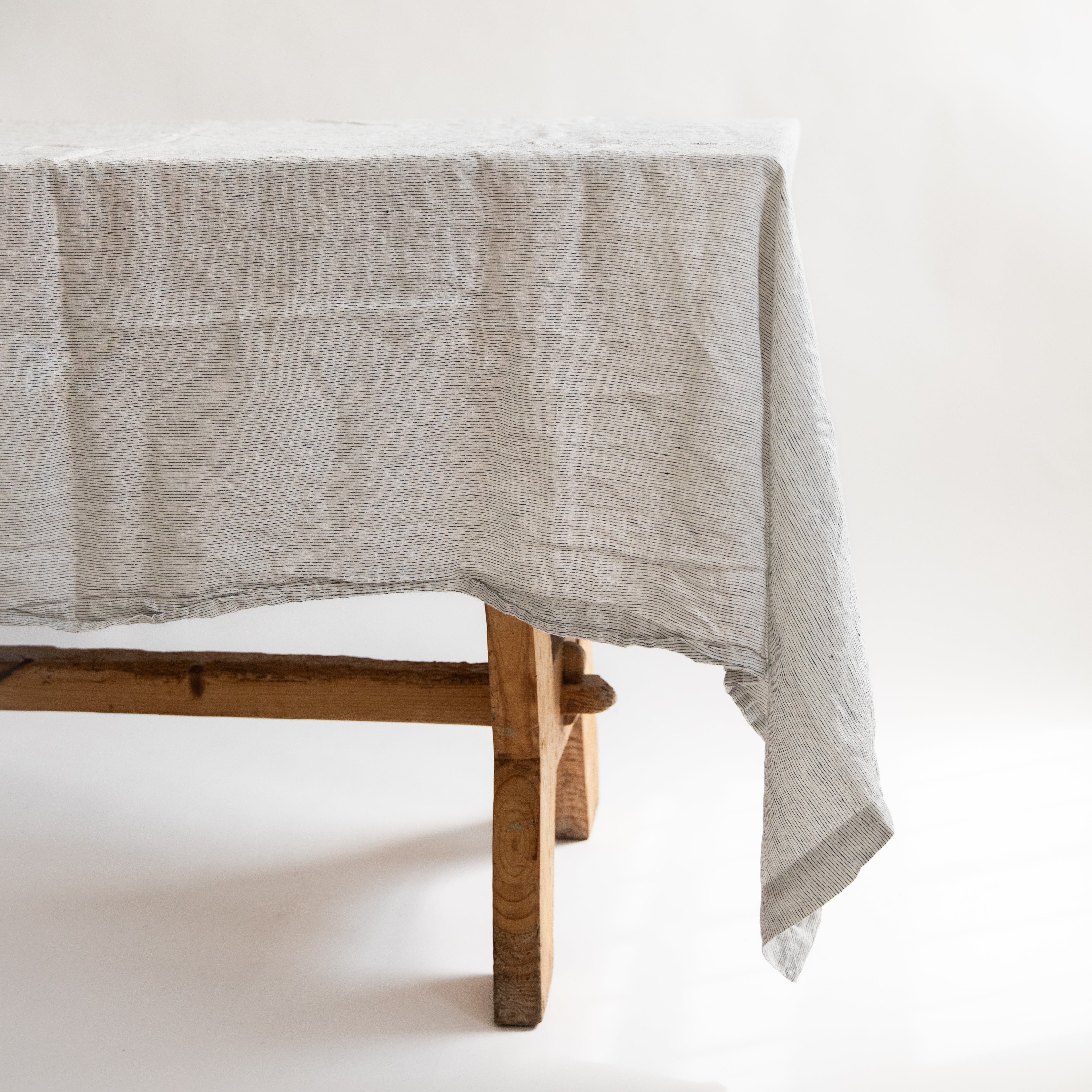 Cultiver Tablecloths Linen Tablecloth by Cultiver