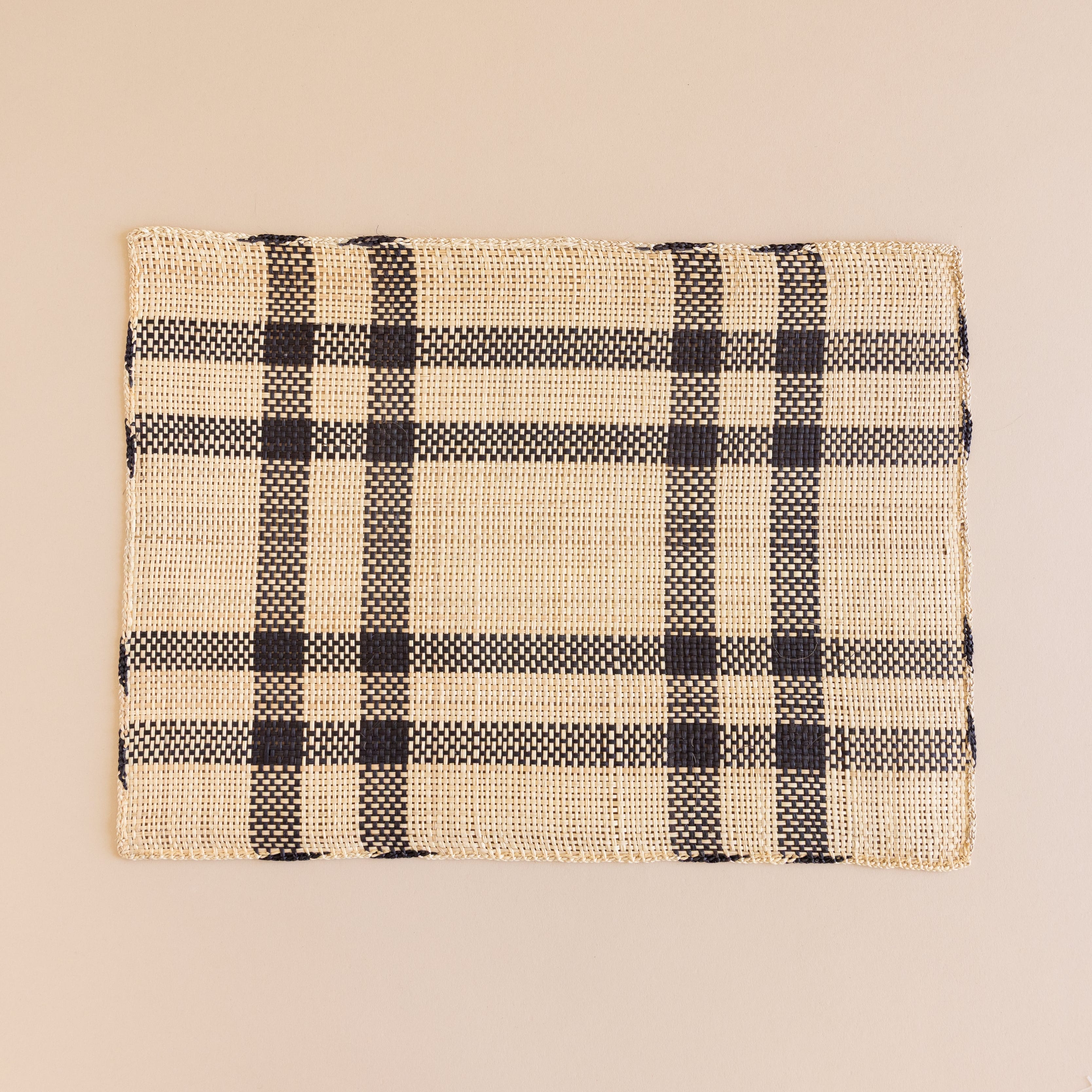 Guanabana Placemats Gingham Plaid in Black and Natural Straw Placemat