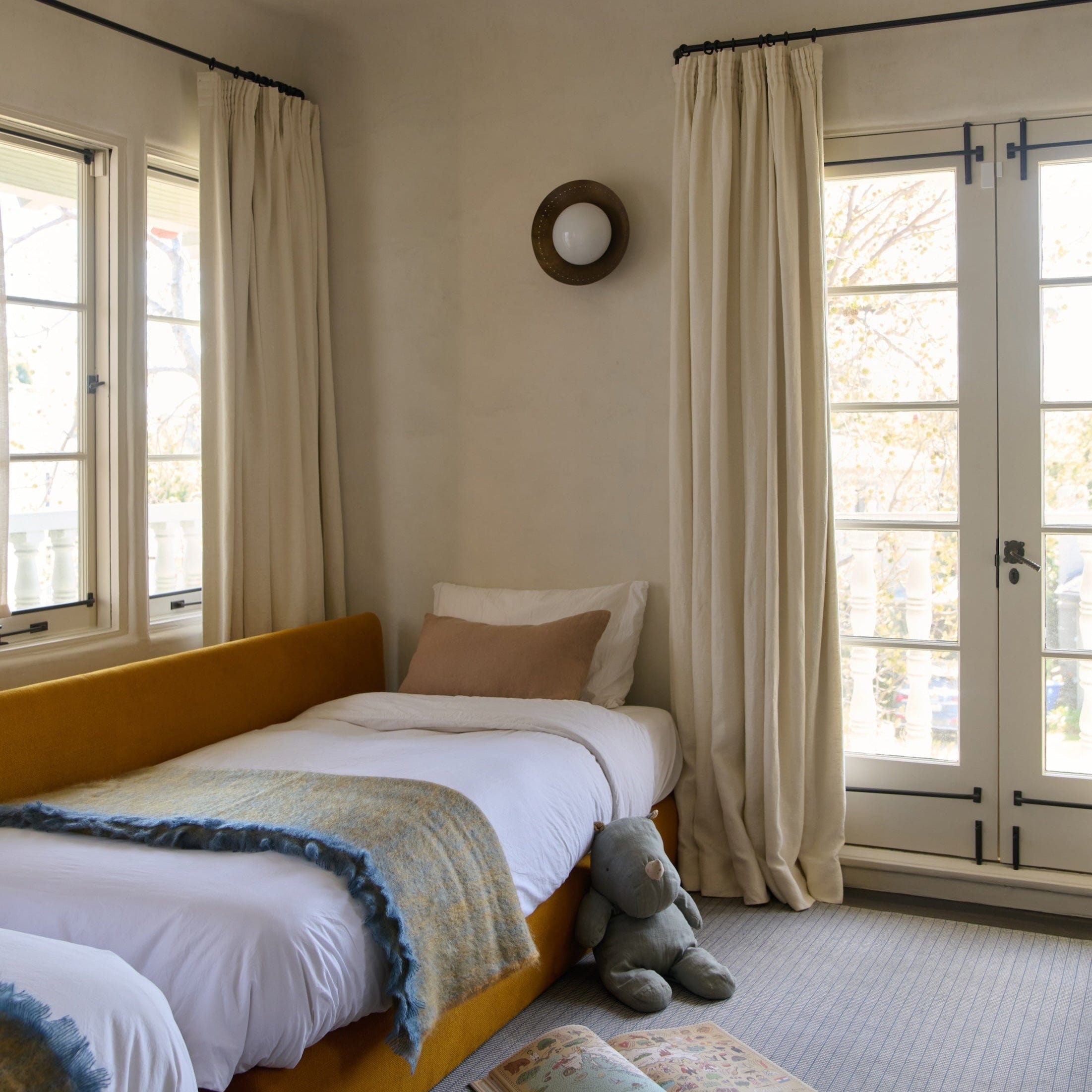 Linge Particulier Pillows Linen Cushion