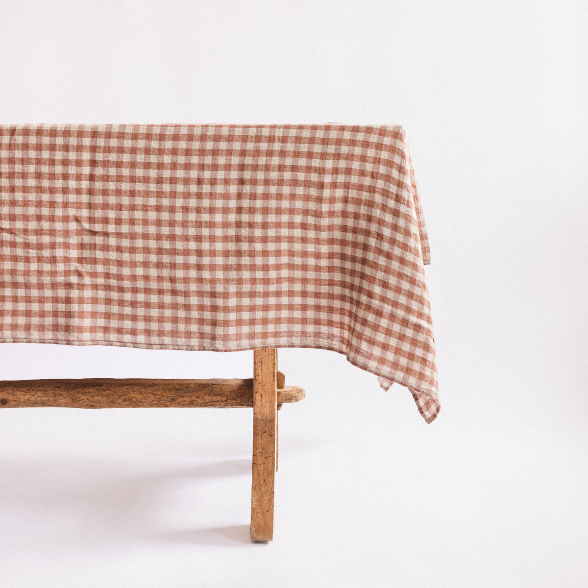 Linge Particulier Tablecloths Large - 63" x 118" / Cappuccino Gingham French Linen Tablecloth