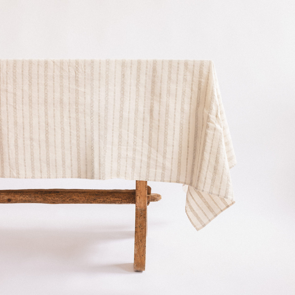 Linge Particulier Tablecloths Large - 63" x 118" / Taupe Embroidery French Linen Tablecloth