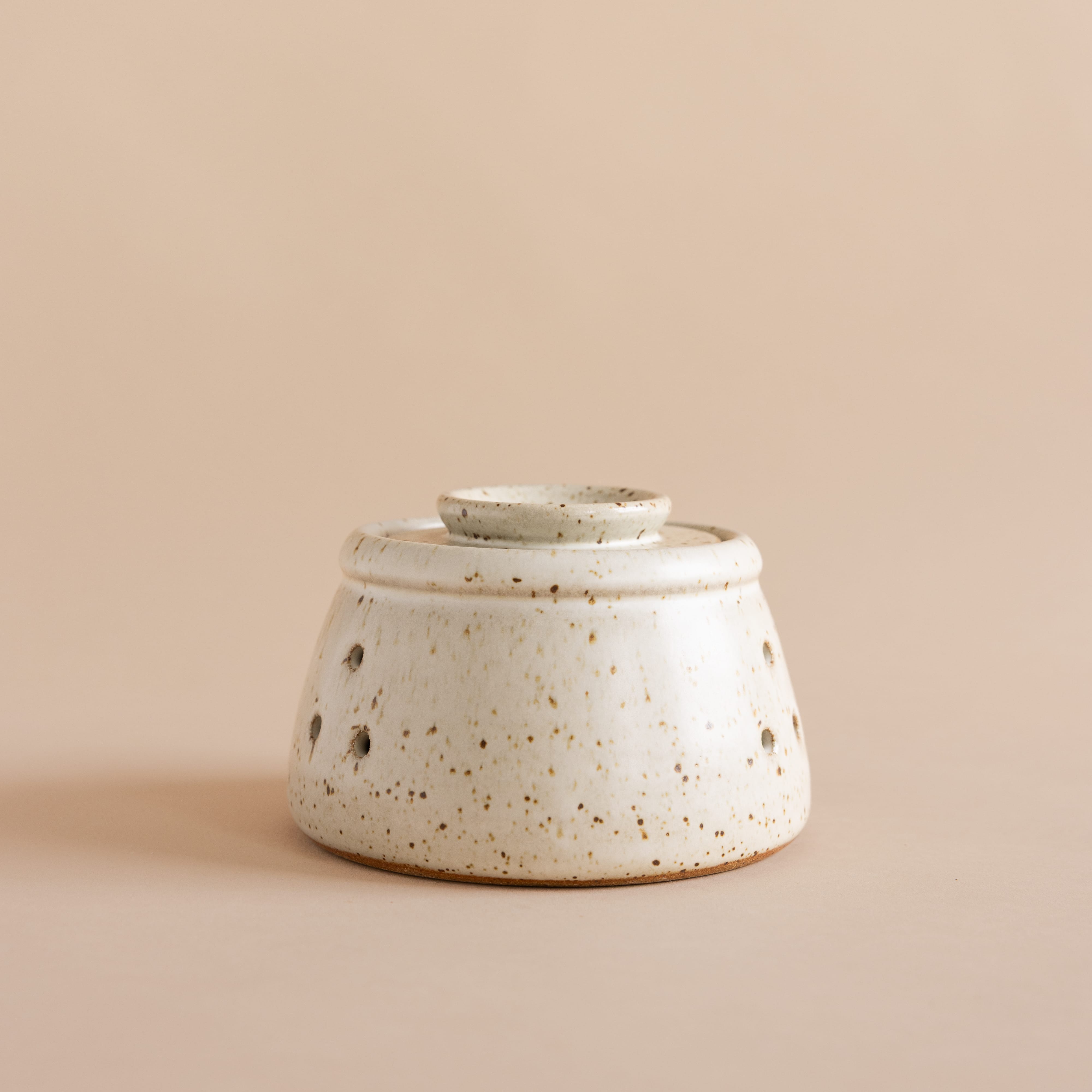 MH Ceramics Cooking + Utensils Garlic Keeper