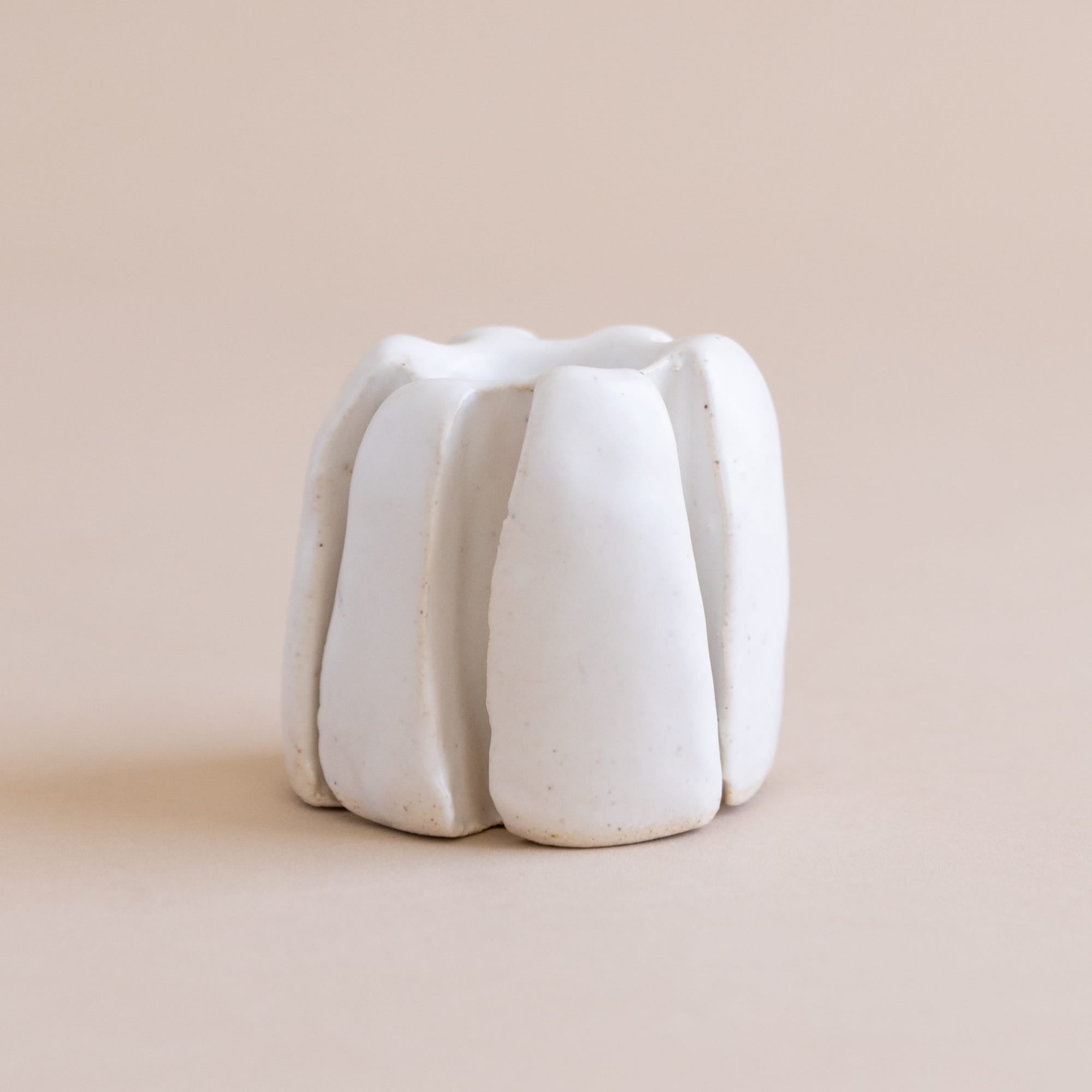 Mondays Candle Holders Matte White / Short Ribbed Candleholder