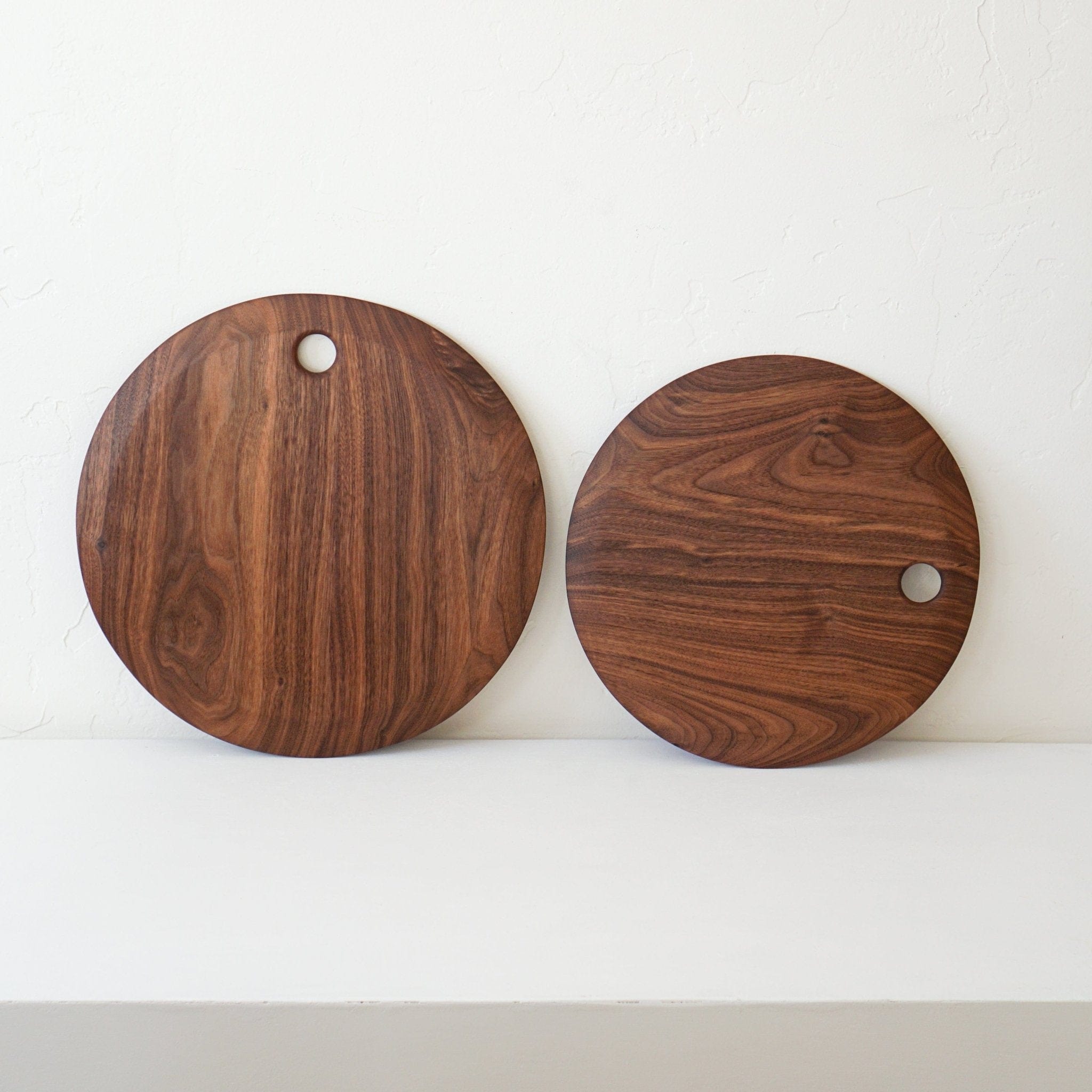 The Wooden Palate Boards Walnut / 14" Cutting Board in Walnut