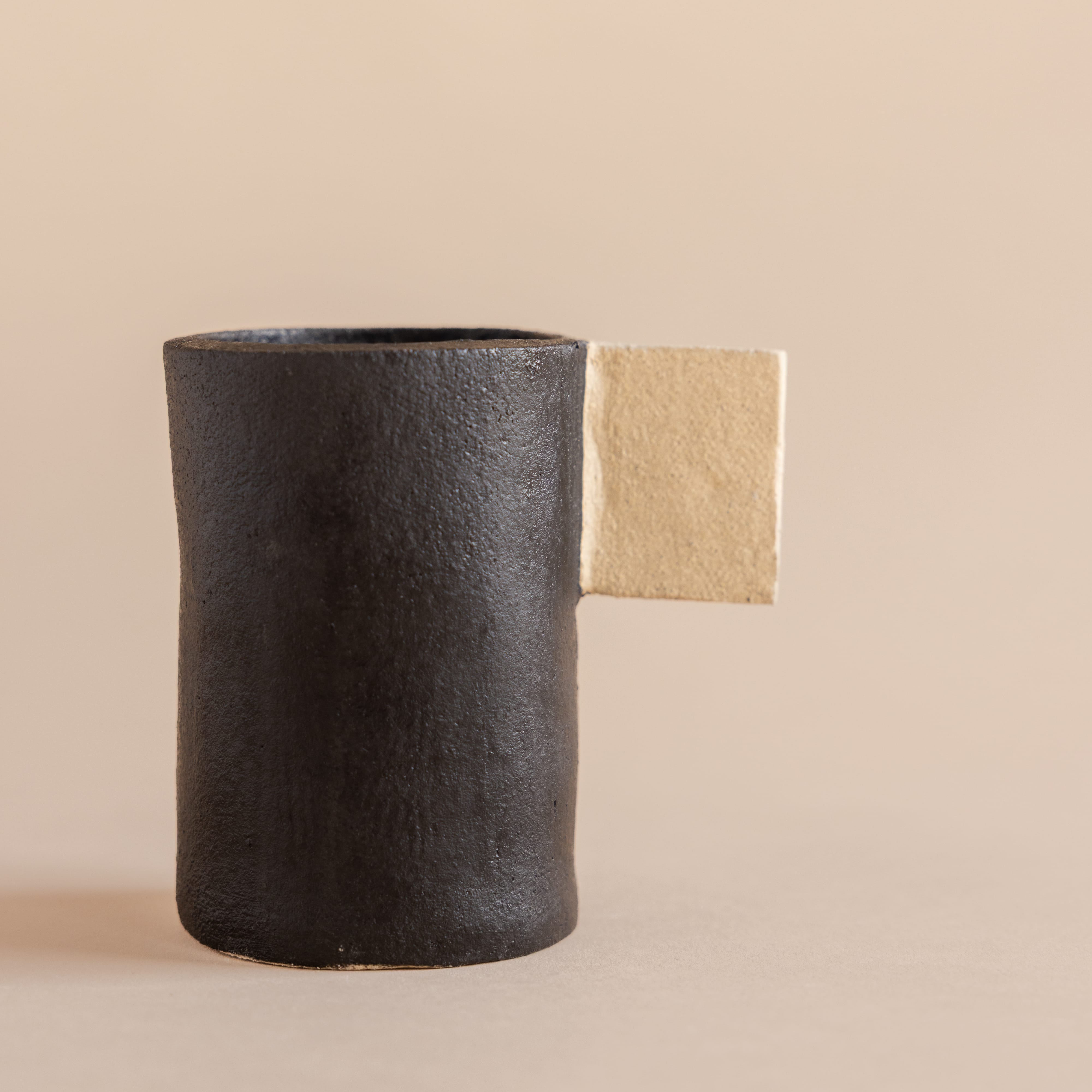 Noir Square Tab Cup by Heyja Do