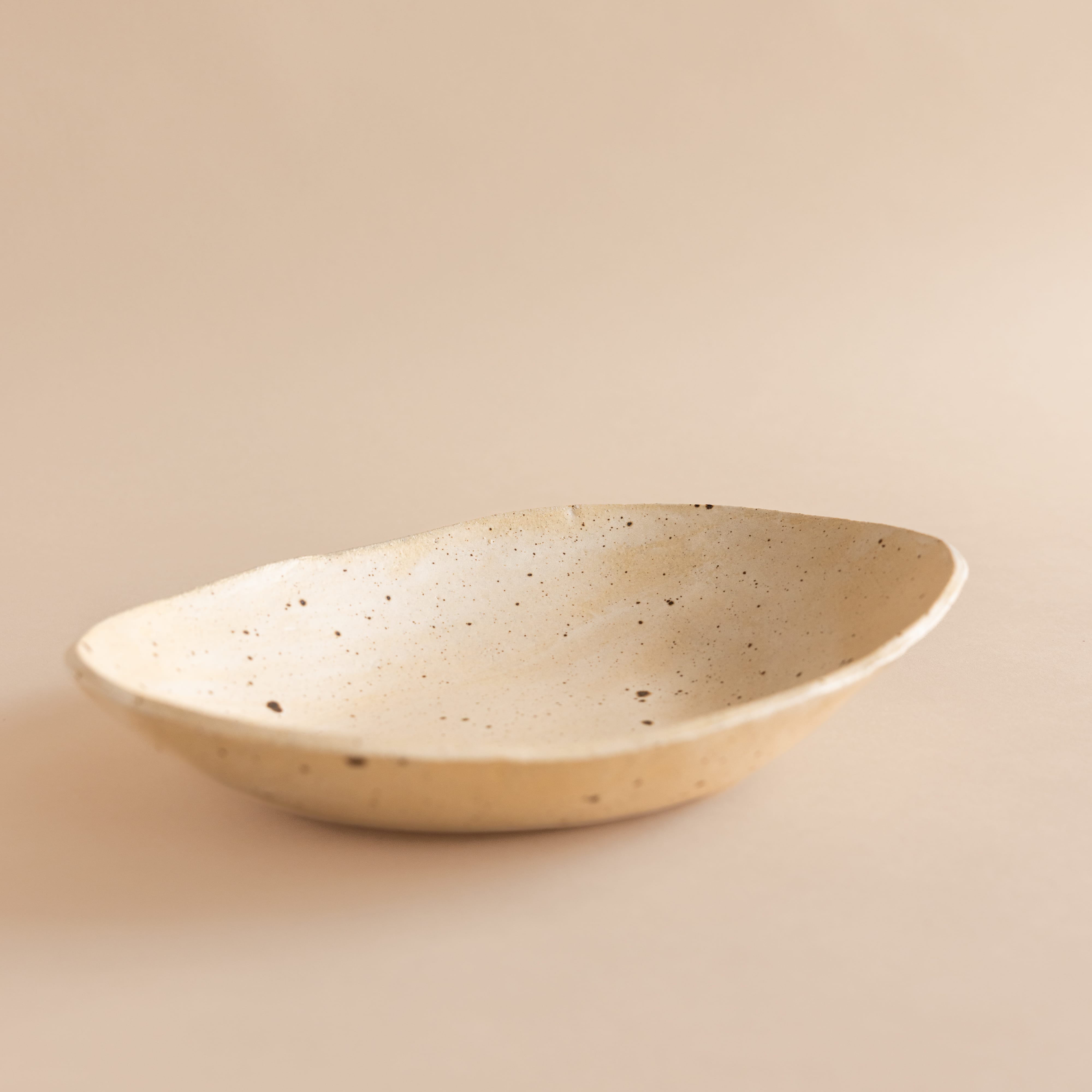 Sfumato Bowl by Heyja Do