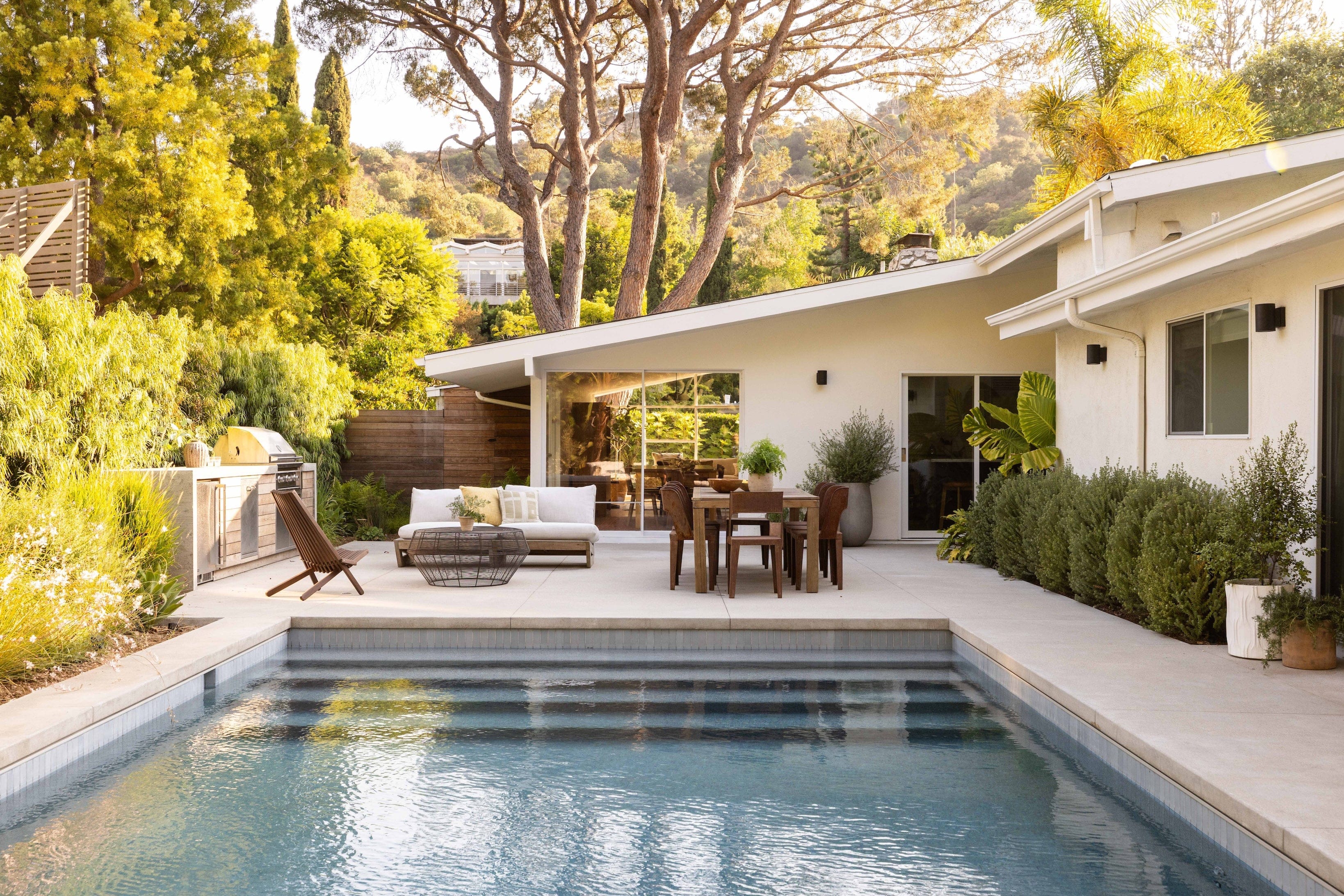 3144-nichols-canyon-rd-virtuallyherestudios-low res-25.jpg