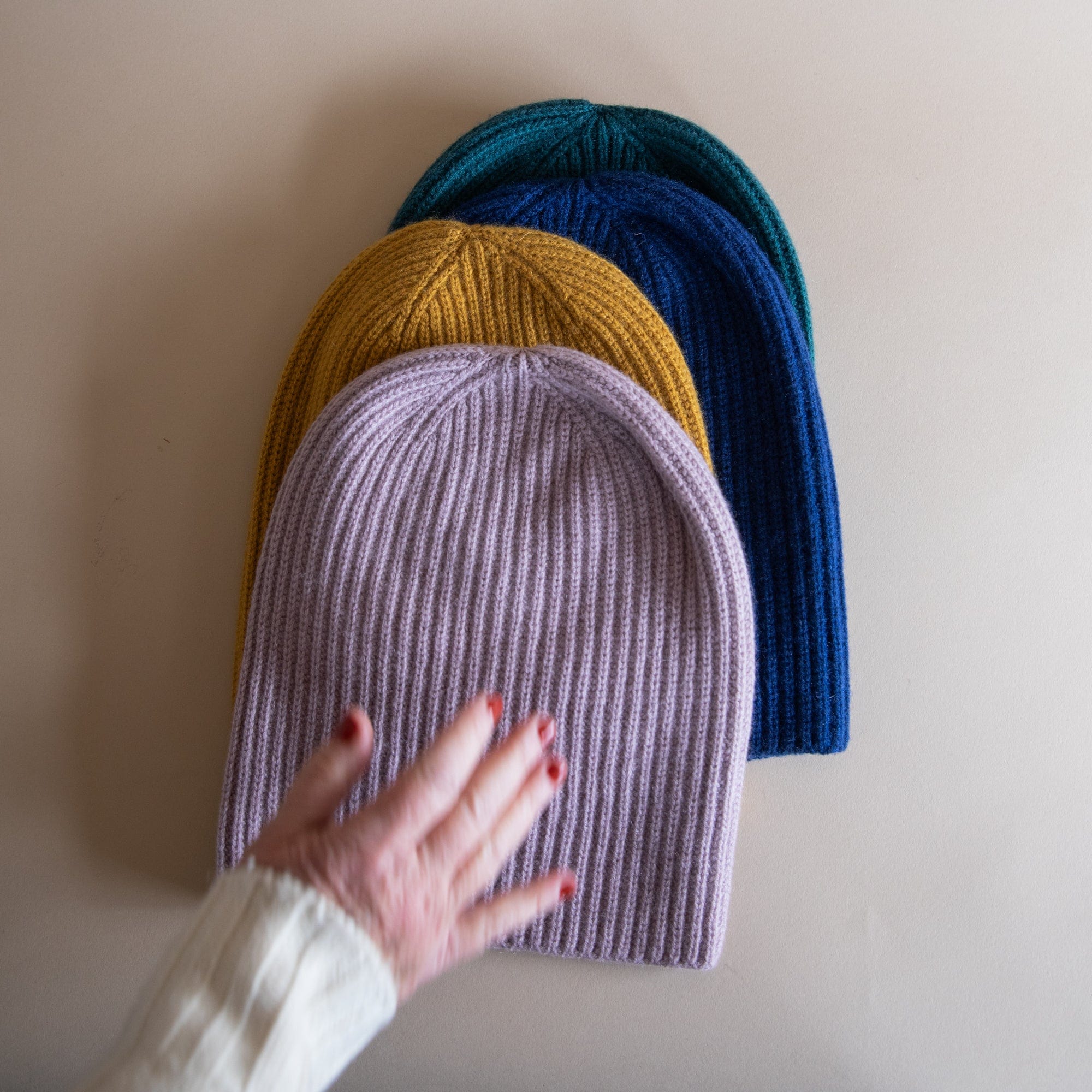 8.6.4 Hats Cashmere Ribbed Beanie