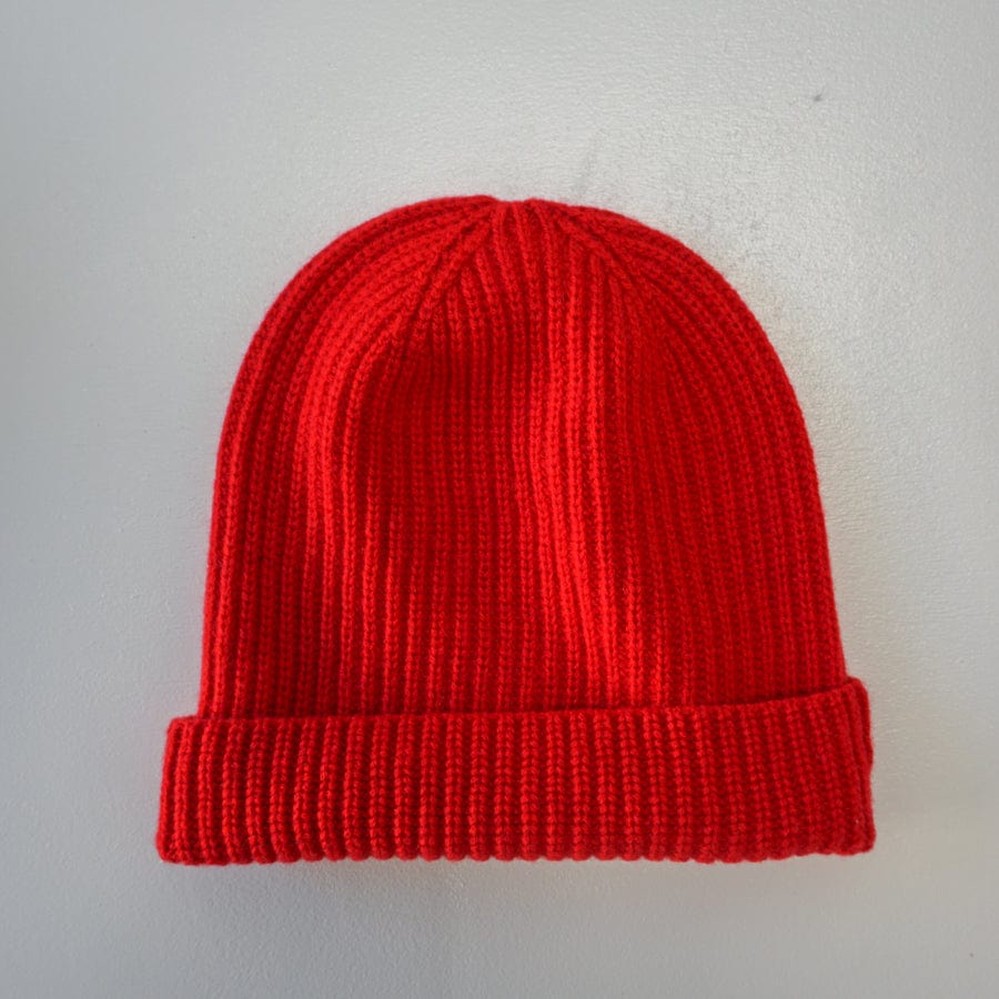 8.6.4 Hats Red Cashmere Ribbed Beanie