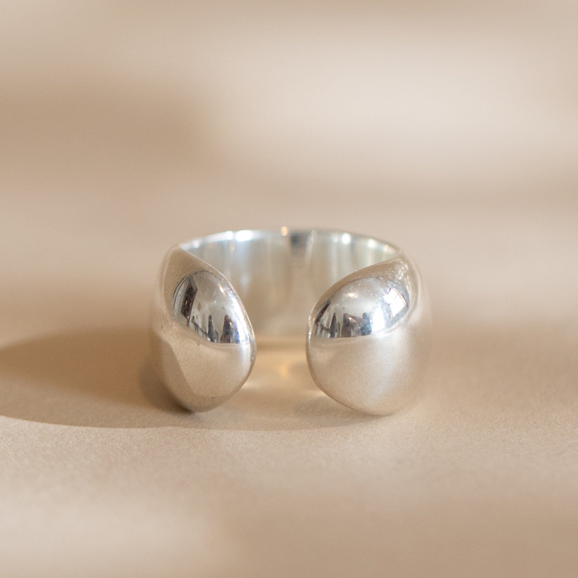 8.6.4 Rings Cuff Ring in Silver