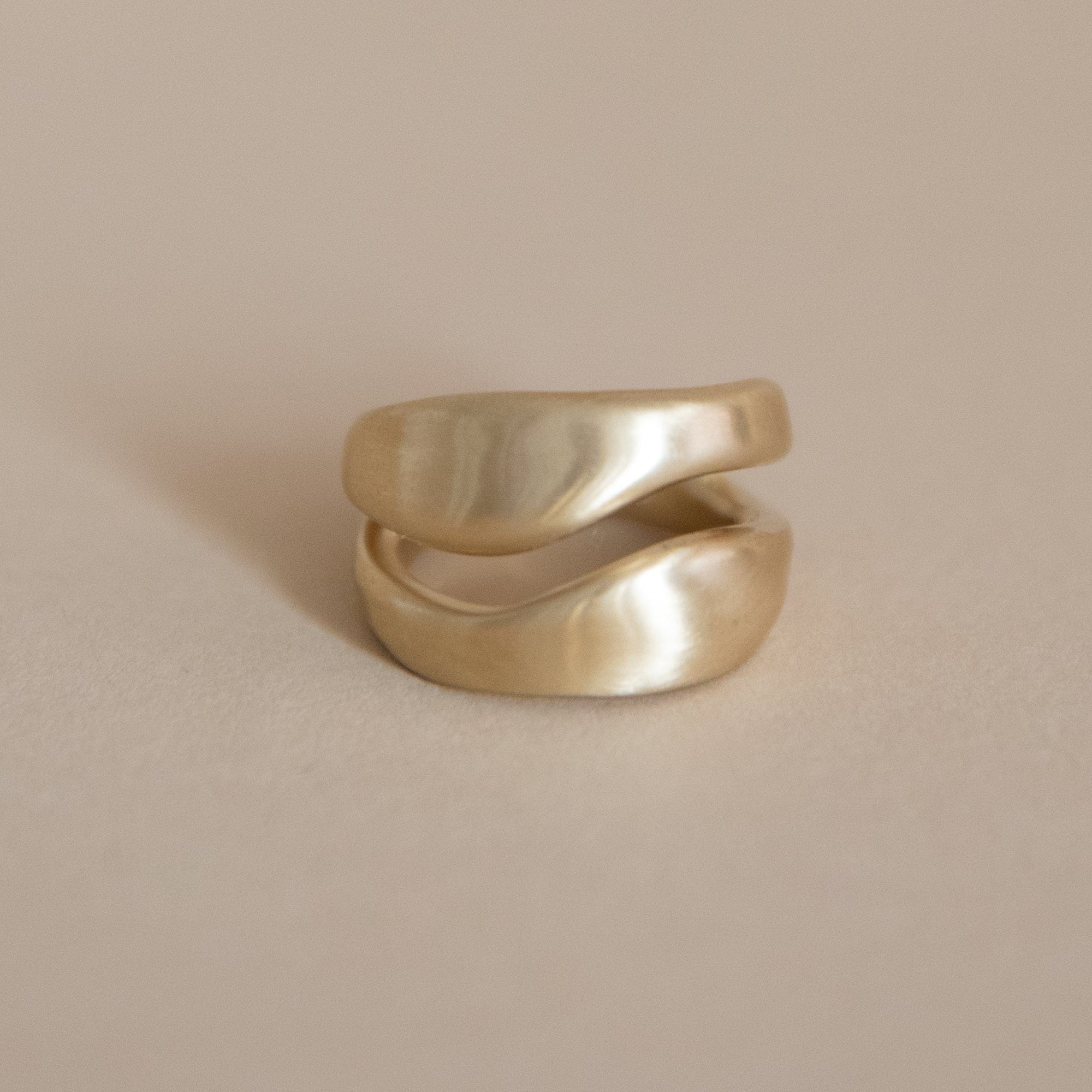 8.6.4 Rings Wave Ring in Brass