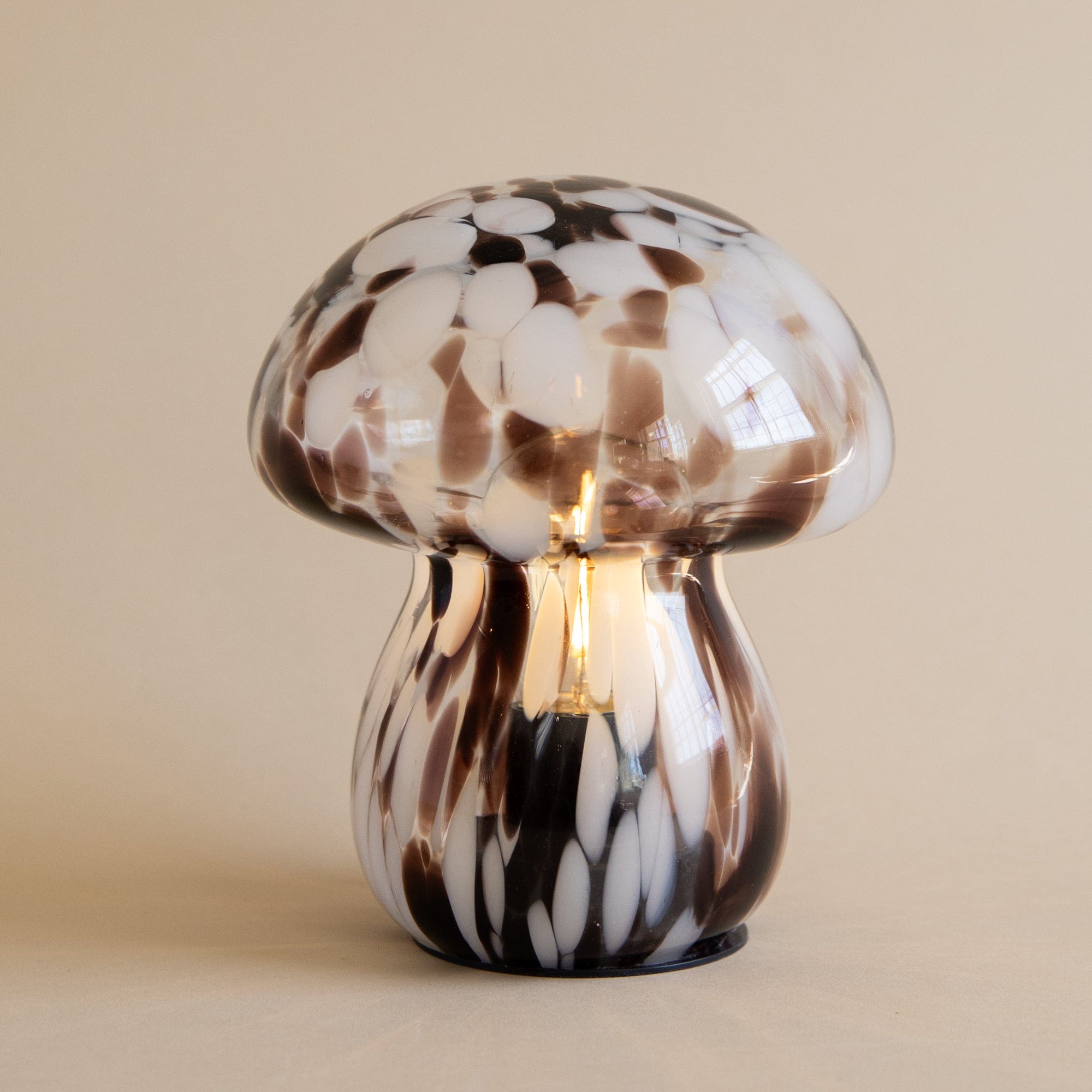 Abigail Ahern Lamps Noir Mushroom Lamp