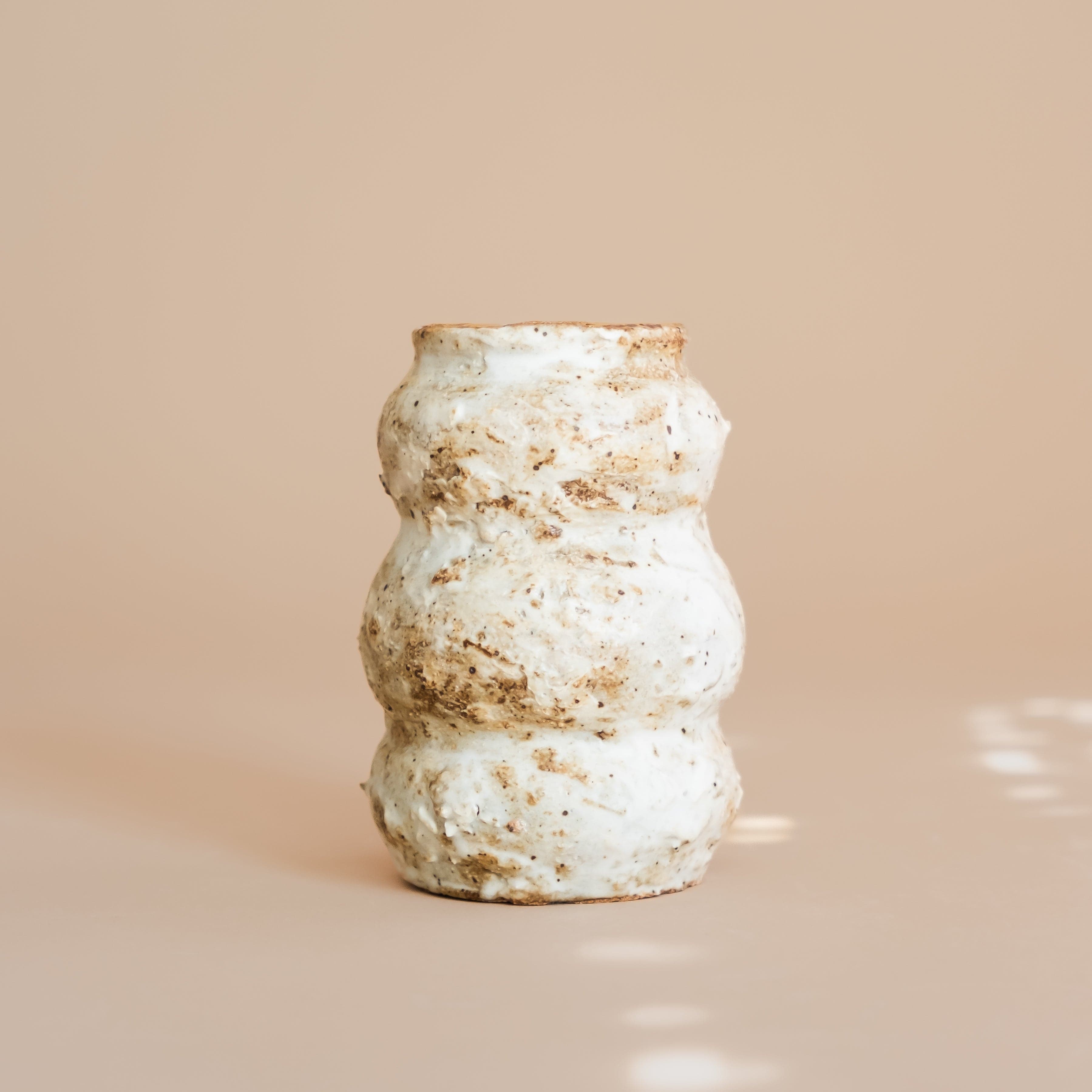 Abra Edelman Objects 003 Vessel with Gold Rim by Abra Edelman
