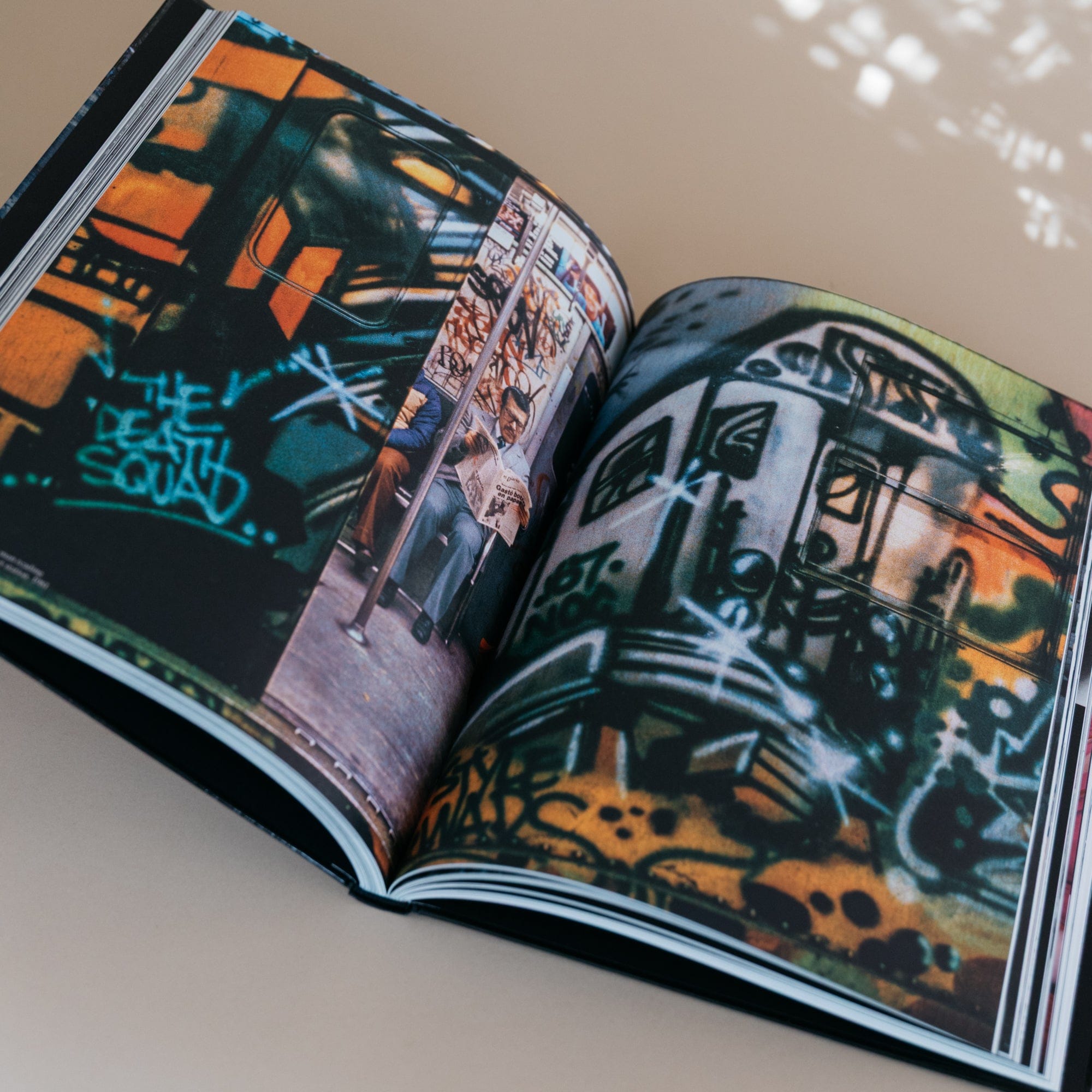 Artbook DAP Art I Hear Music in the Streets: New York 1969–89