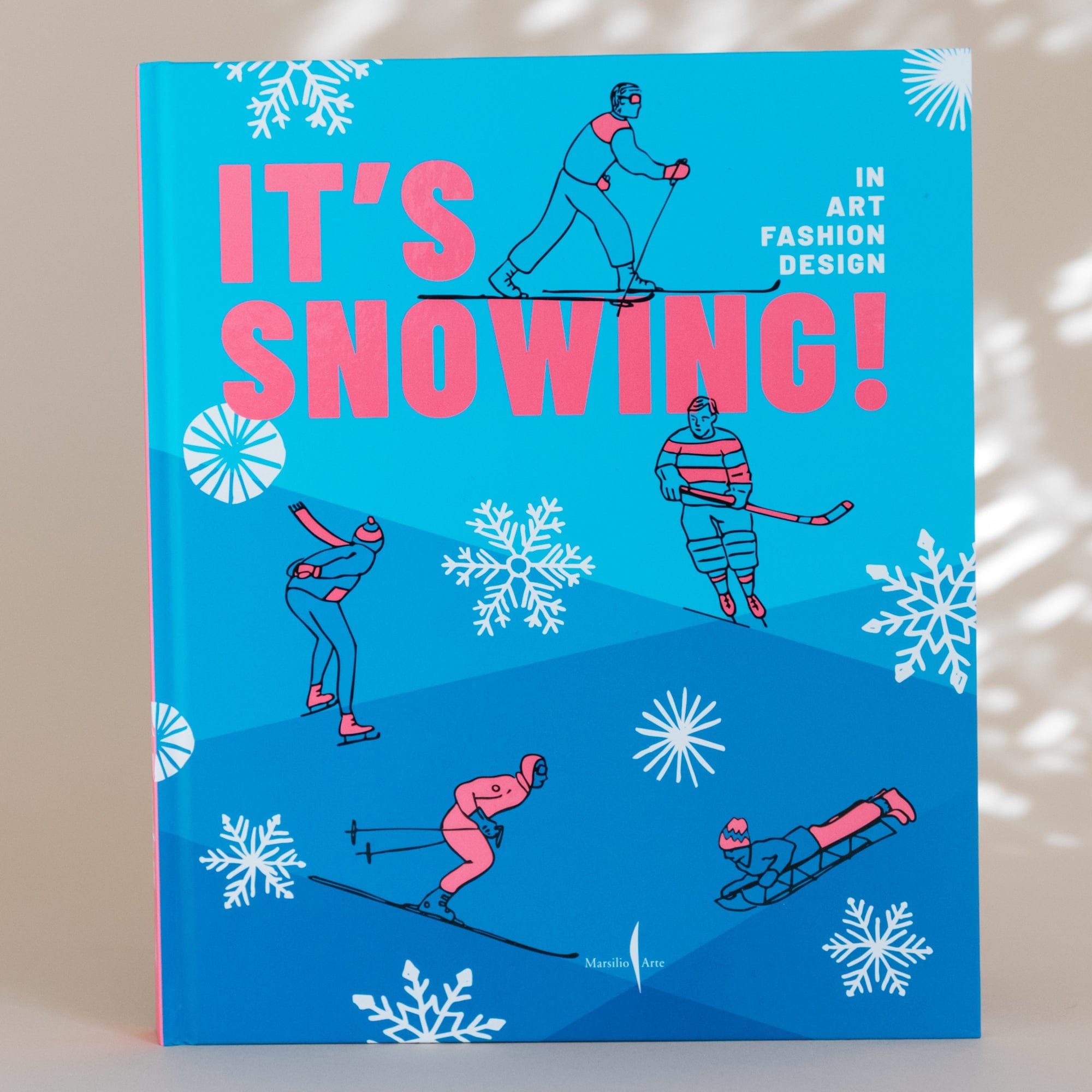 Artbook DAP Art It’s Snowing!