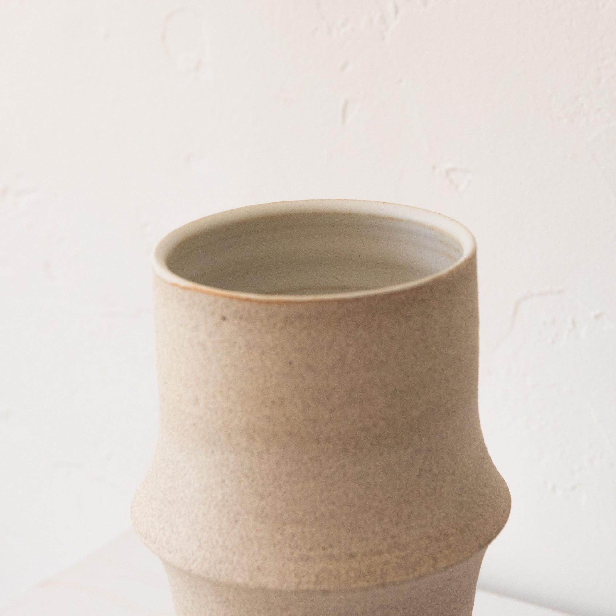 BD Pottery Everyday Ridge Vase