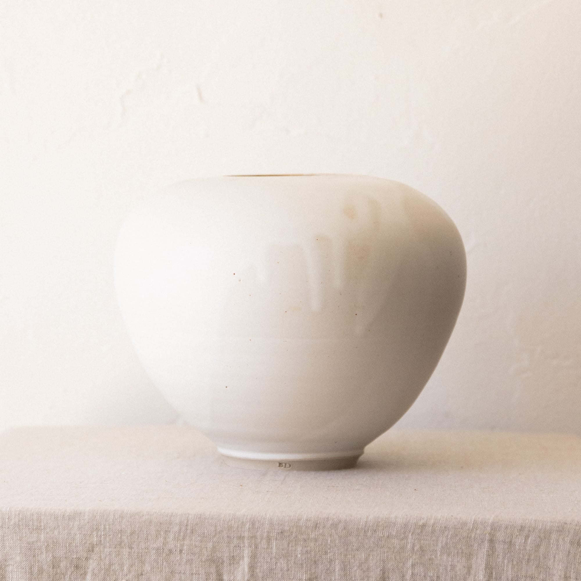BD Pottery Everyday Rose Bowl Vase