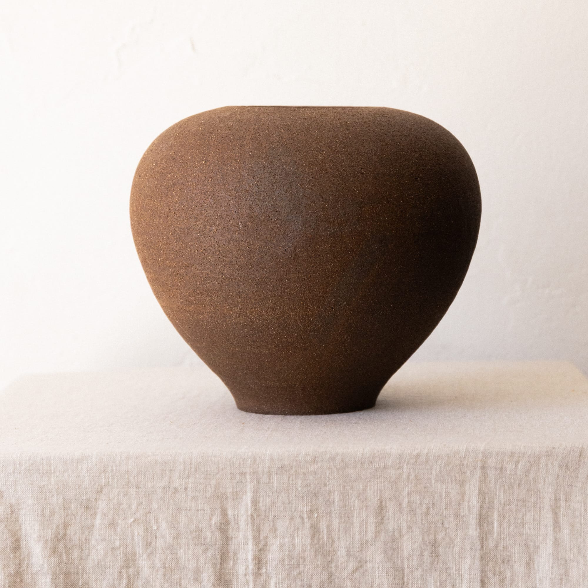 BD Pottery Everyday Rose Bowl Vase