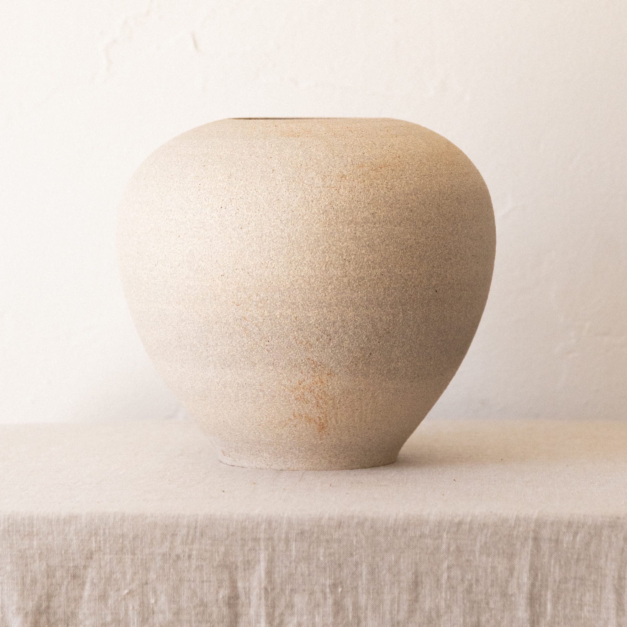 BD Pottery Everyday Rose Bowl Vase