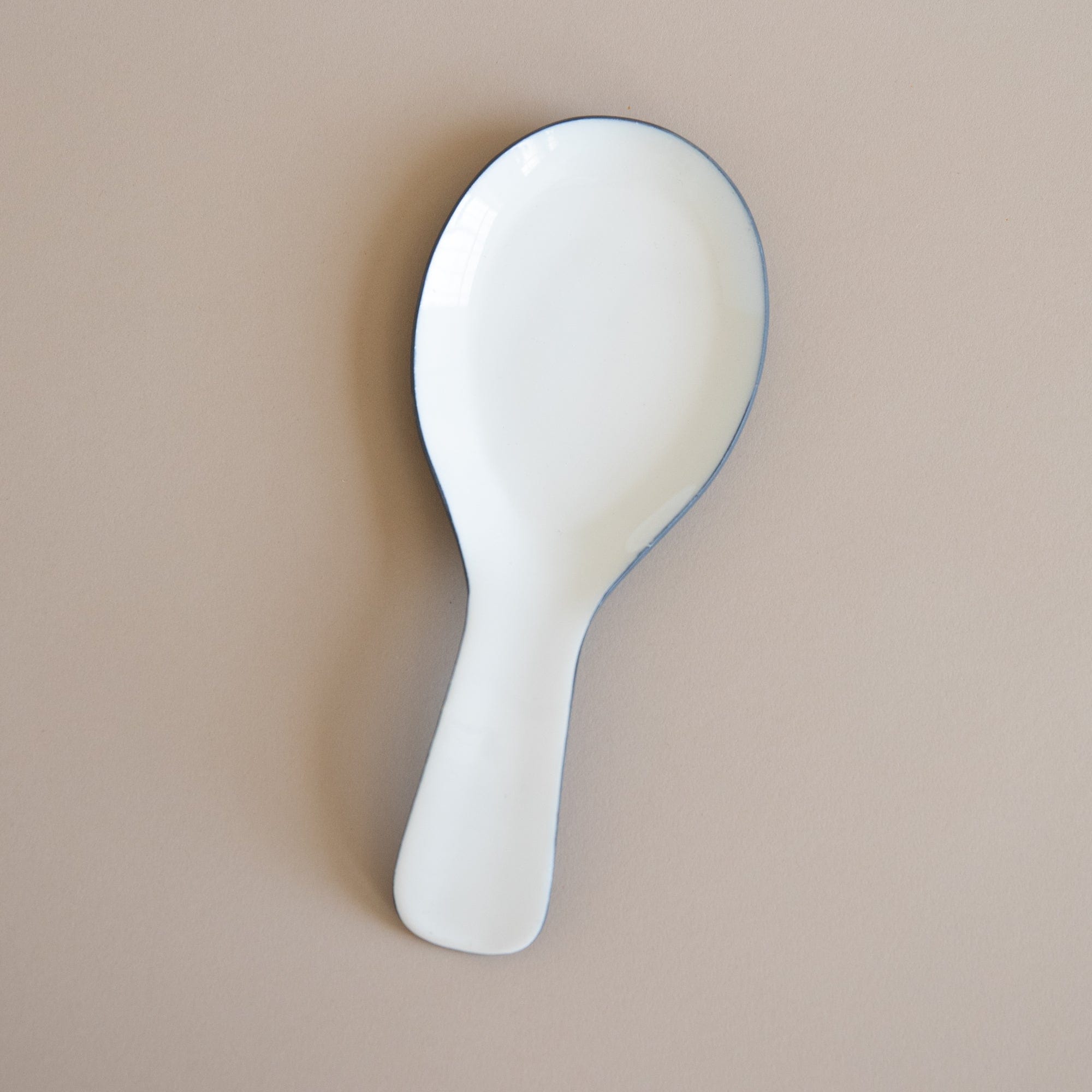 BE HOME Cooking + Utensils Spoon Rest in Enamel