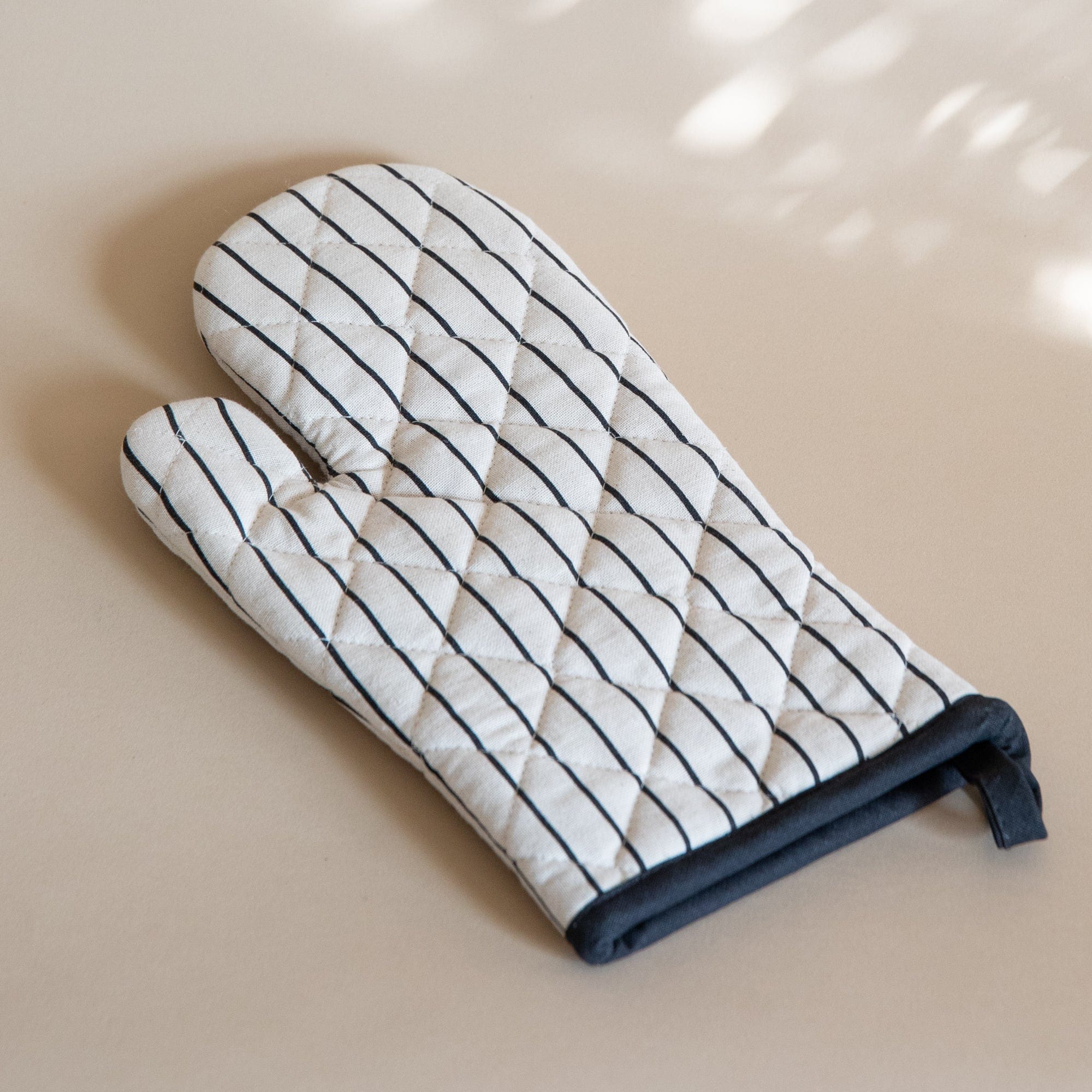 BIDK Home Cooking + Utensils Stripe Oven Mitt