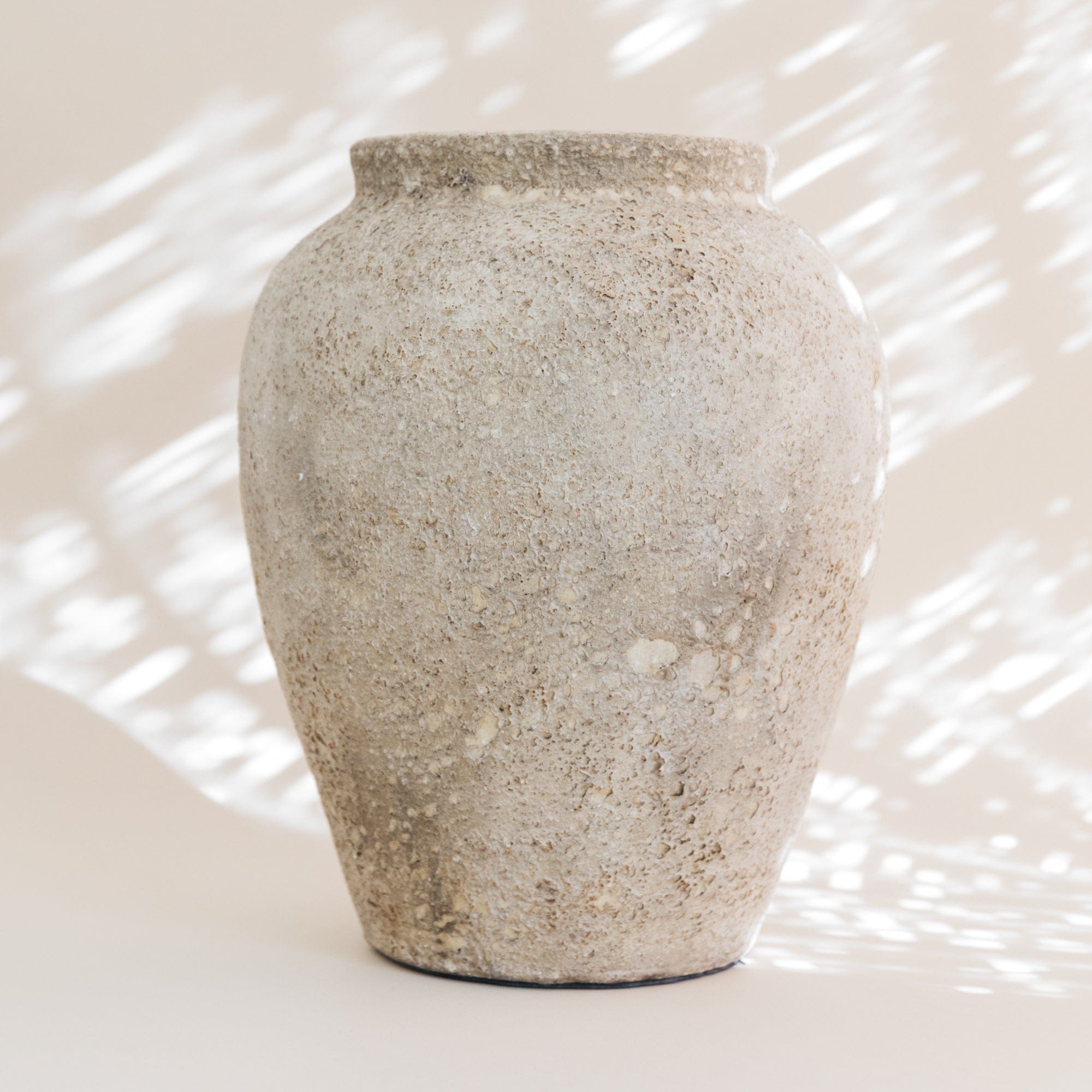 BIDK Home Statement Classic Stucco Vase