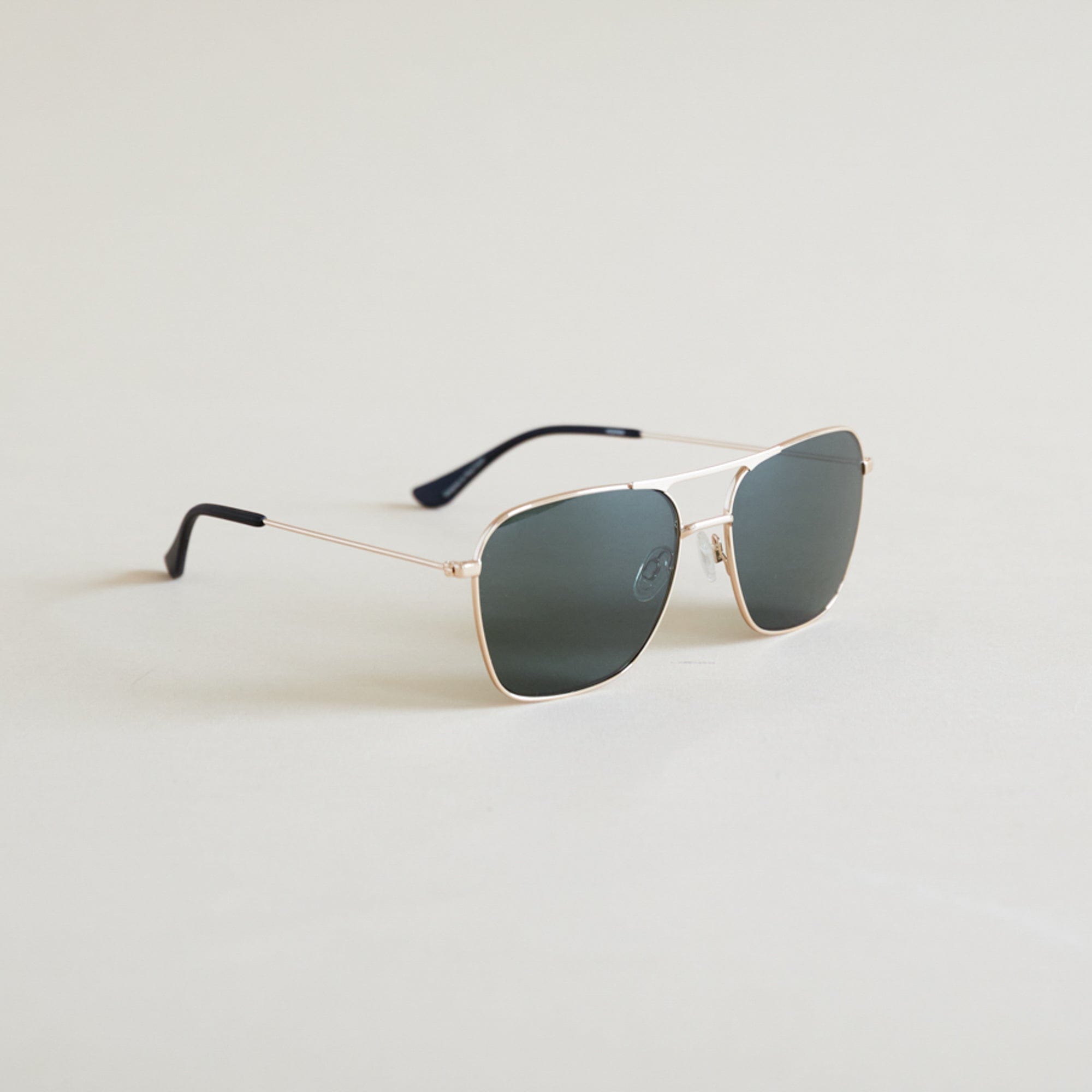 Caddis Eyewear Caddis Sunglasses Hooper in Gold