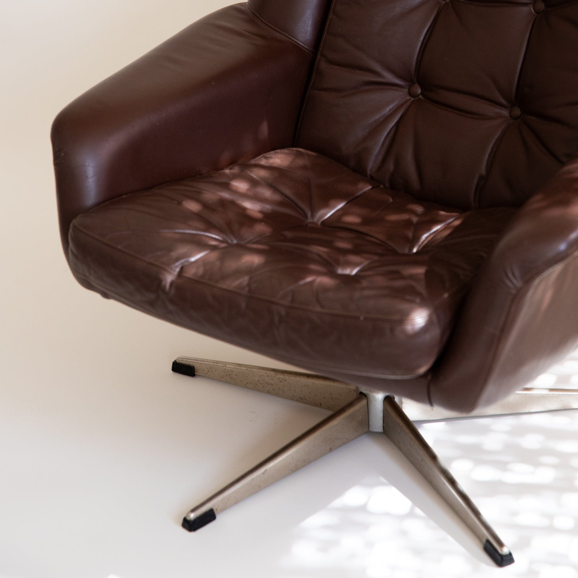 +COOP Vintage Seating H. W. Klein For Bramin Leather Swivel Chair