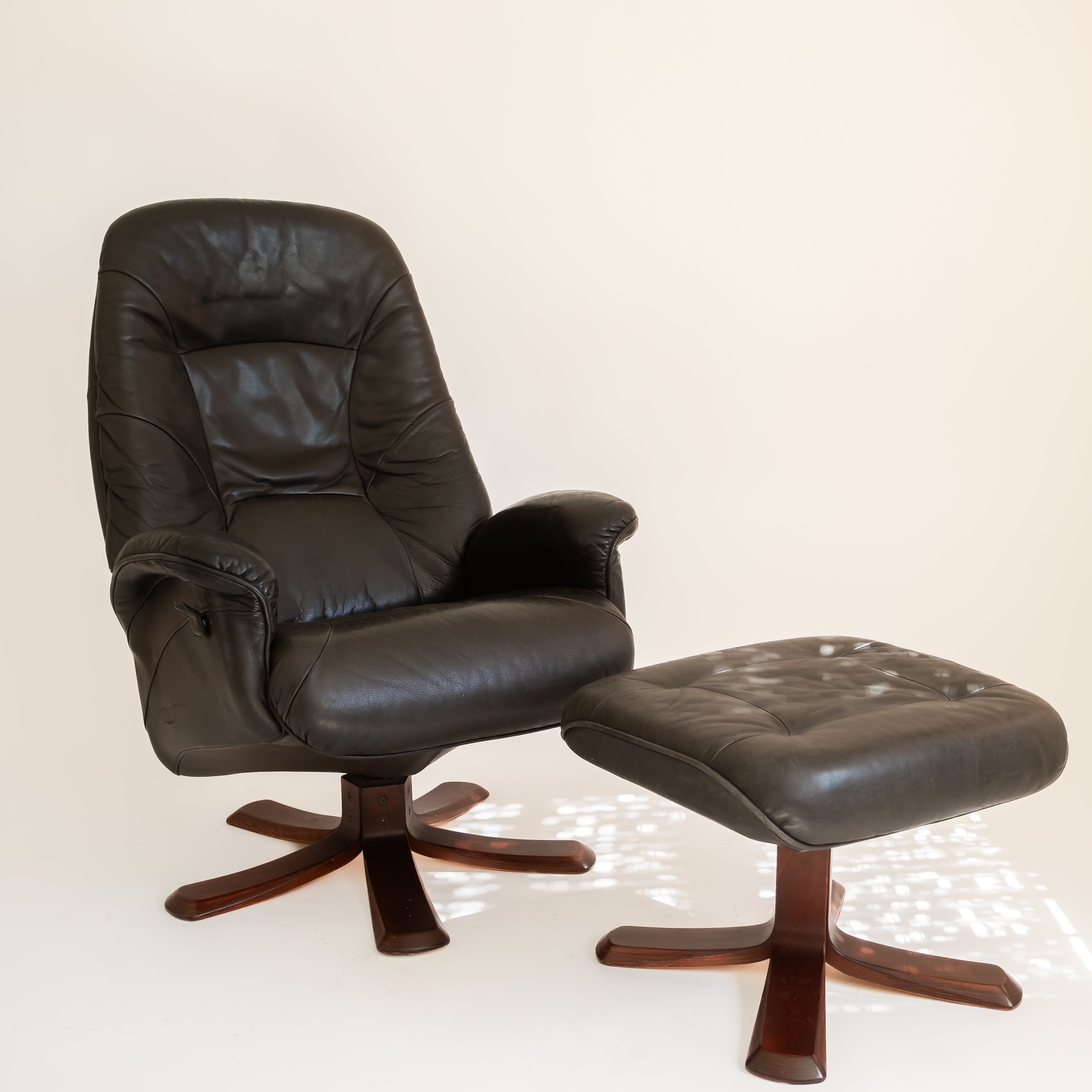 +COOP Vintage Seating Pair of 1970s Leather Swivel Chairs with Ottomans