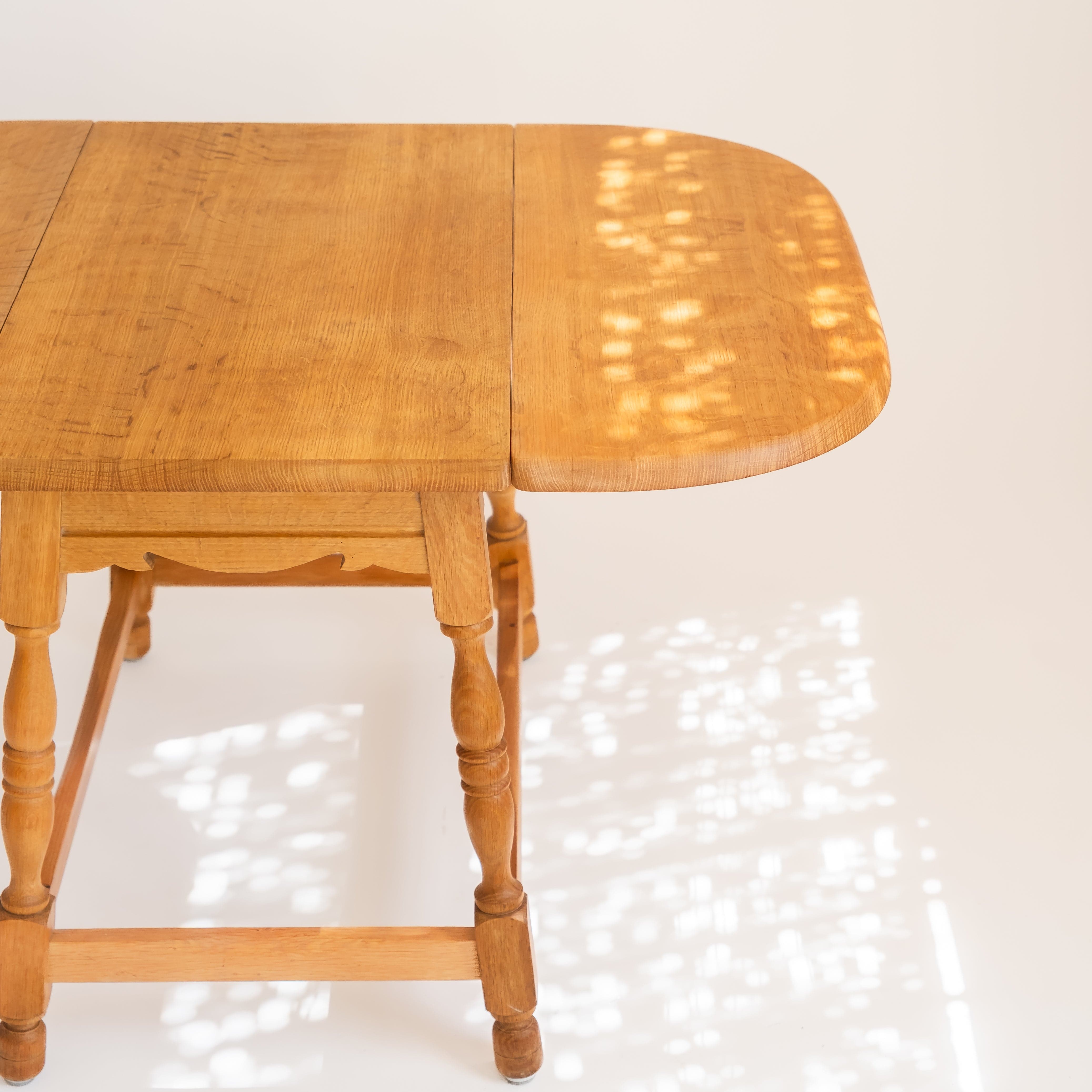 +COOP Vintage Tables Vintage Oak Drop Leaf Side Table