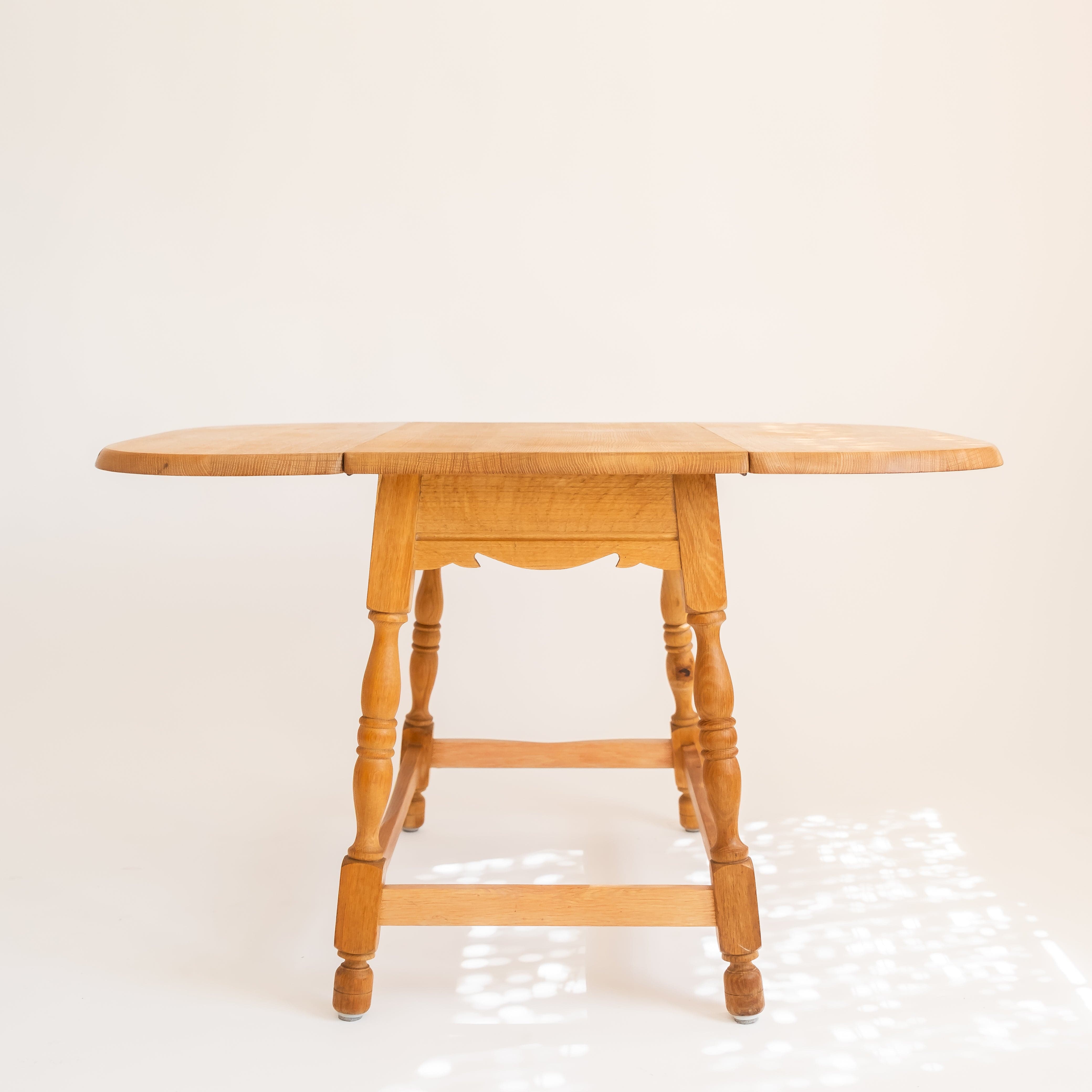 +COOP Vintage Tables Vintage Oak Drop Leaf Side Table