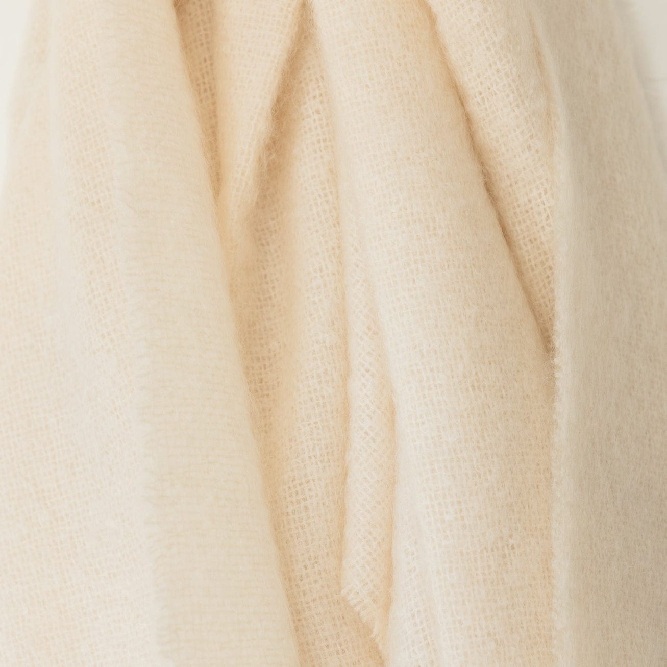 Cushendale Blankets + Throws Mohair Throw in Ivory