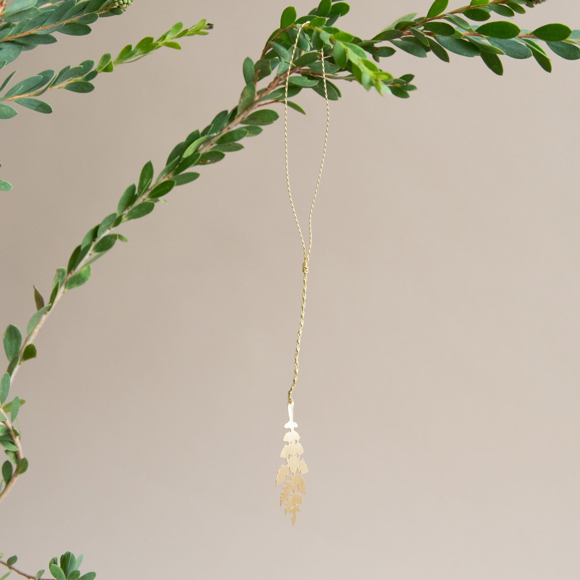 FOG LINEN Seasonal Leaf Brass Ornaments