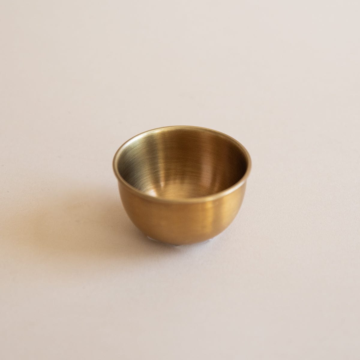 FOG LINEN Trays + Catchalls Extra Small Brass Bowls