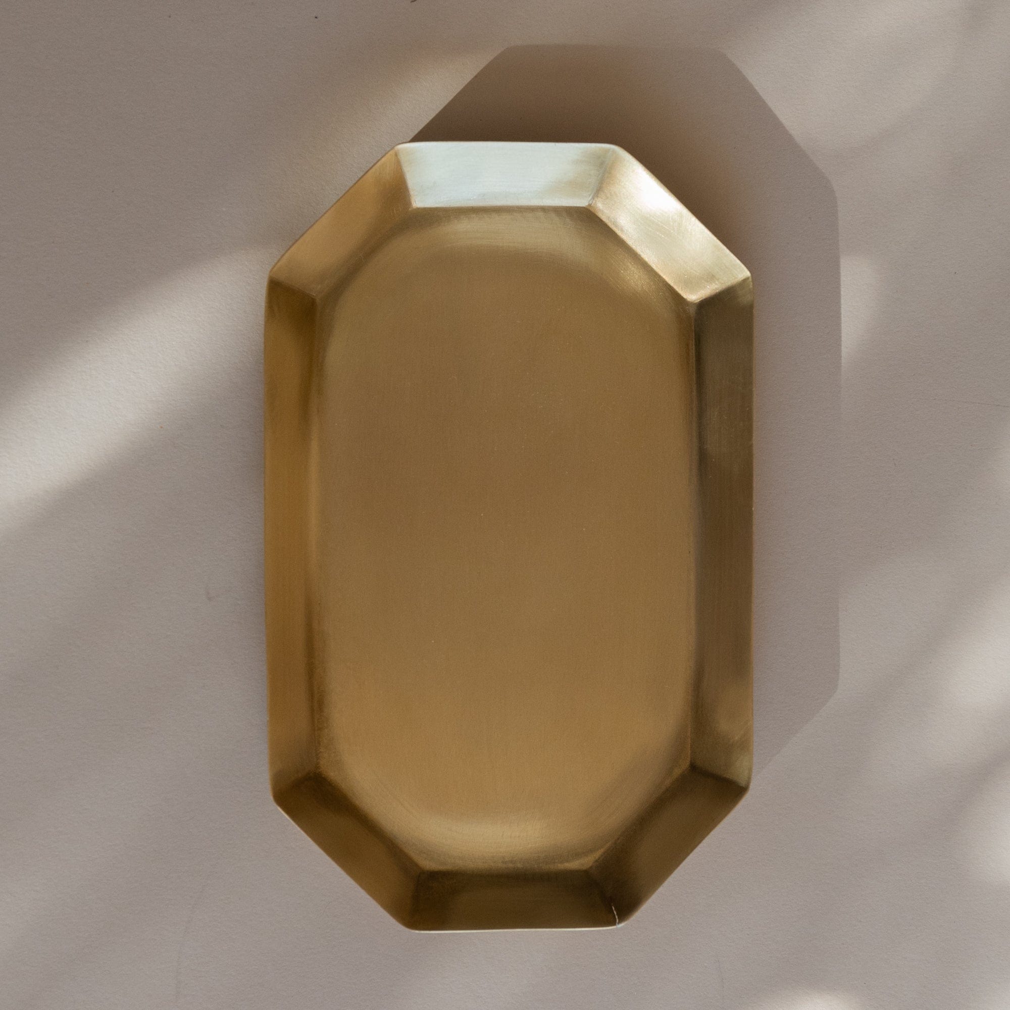 FOG LINEN Trays + Catchalls Octagonal Plate in Brass