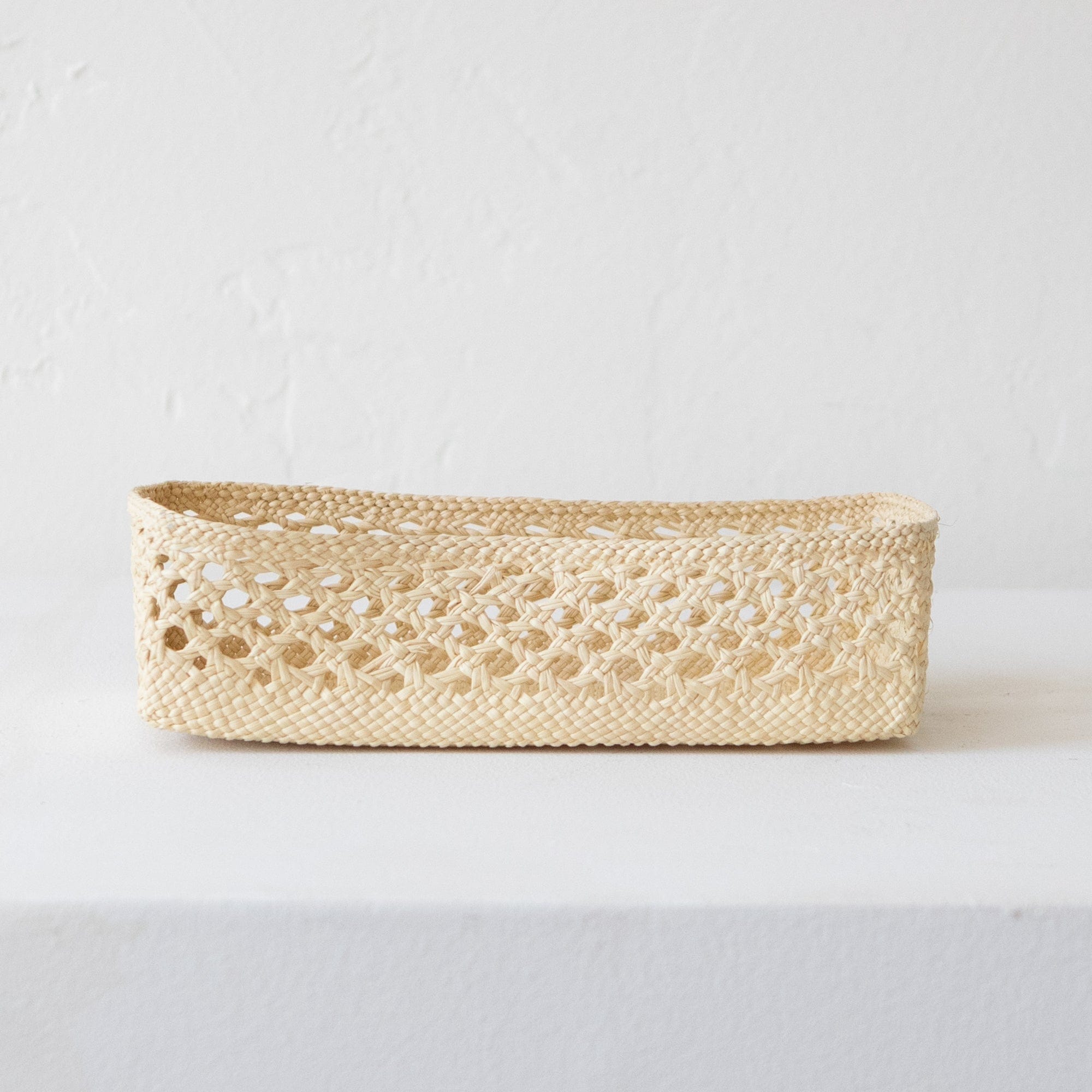 Guanabana Baskets Iraca Tray