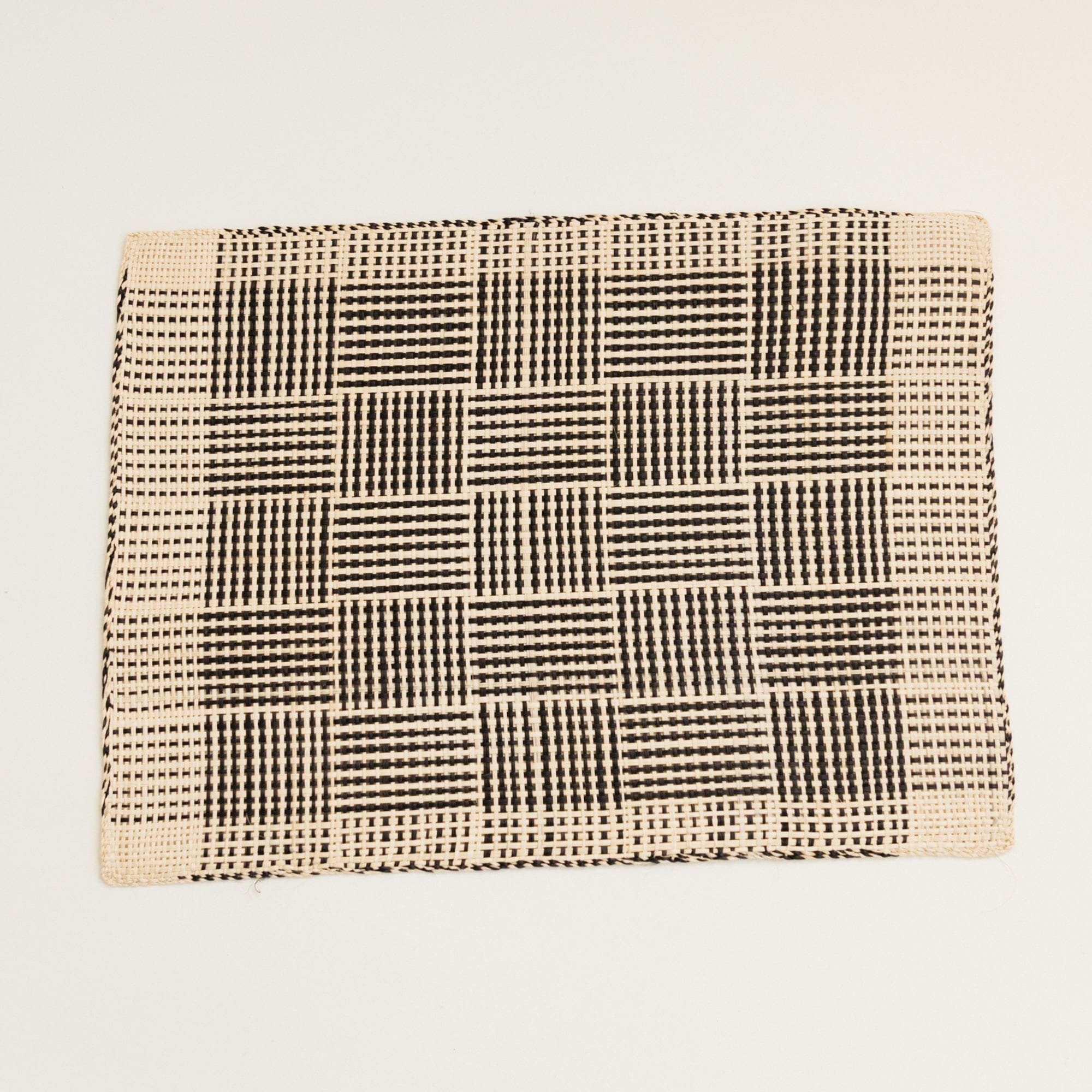 Guanabana Placemats Basket Weave Straw Placemat