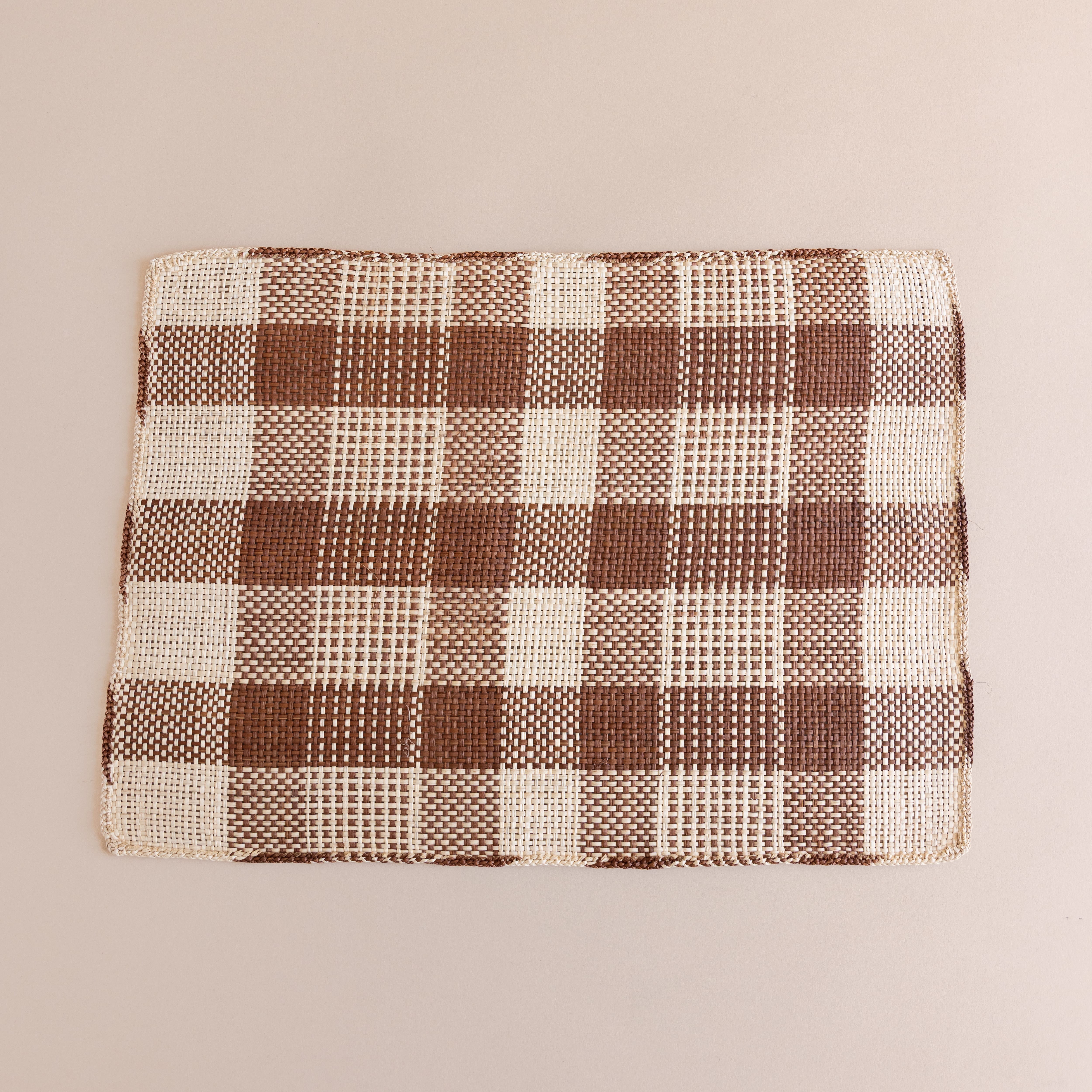 Guanabana Placemats Checkerboard Plaid in Brown Straw Placemat