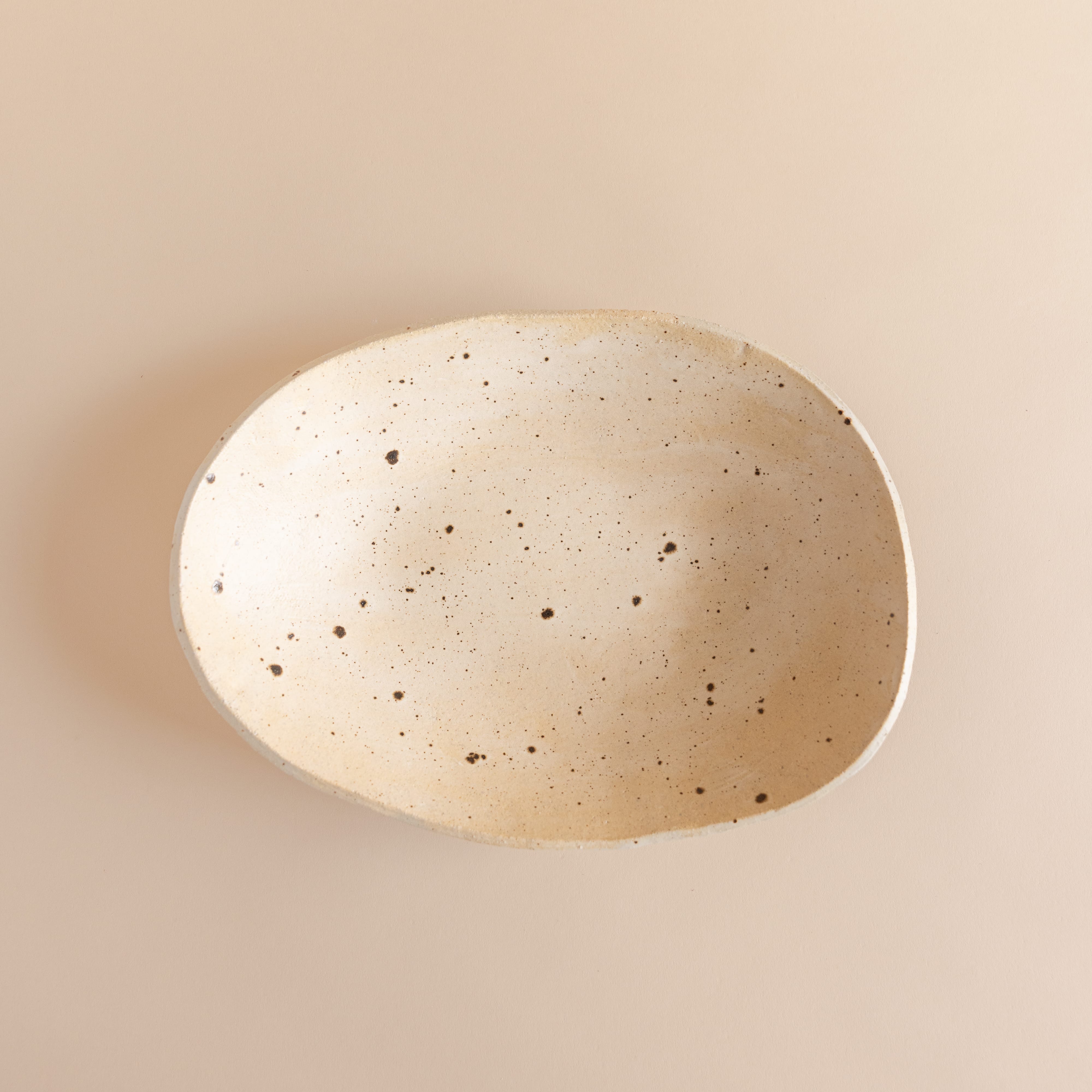 Heyja Do Serveware Sfumato Bowl by Heyja Do