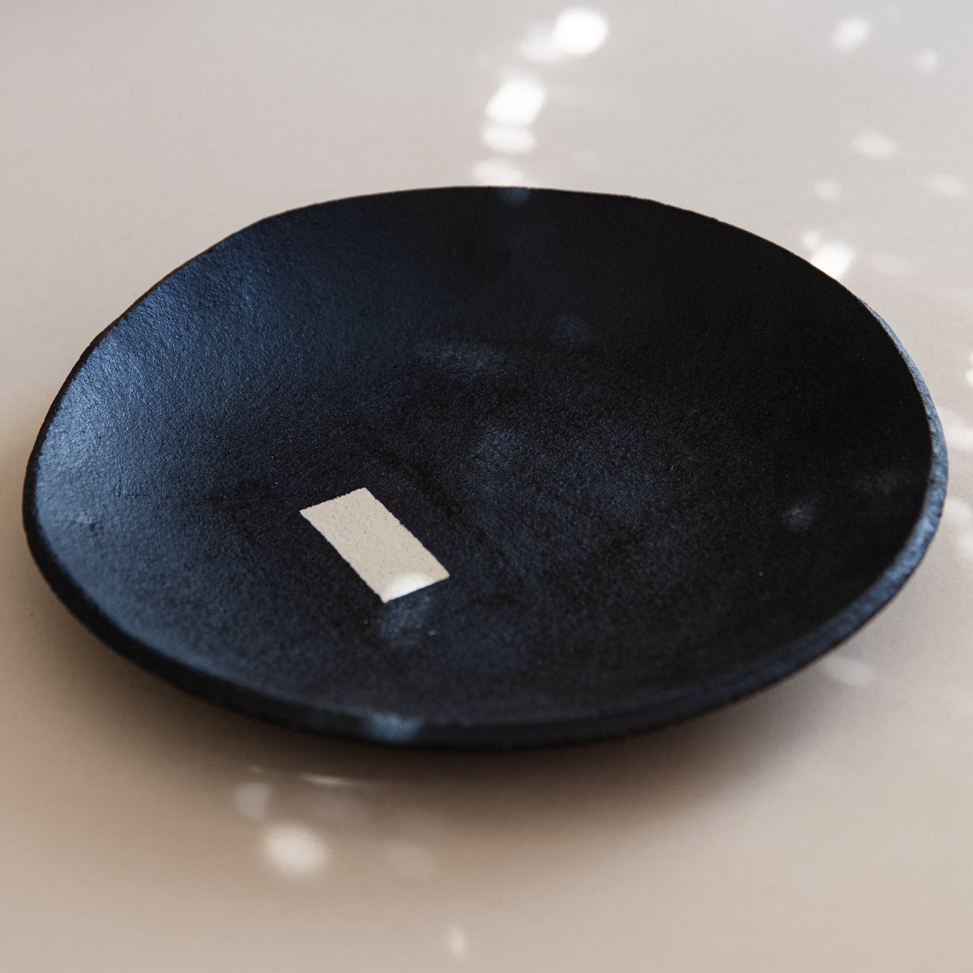 Heyja Do Trays + Catchalls Blanc Bowl by Heyja Do