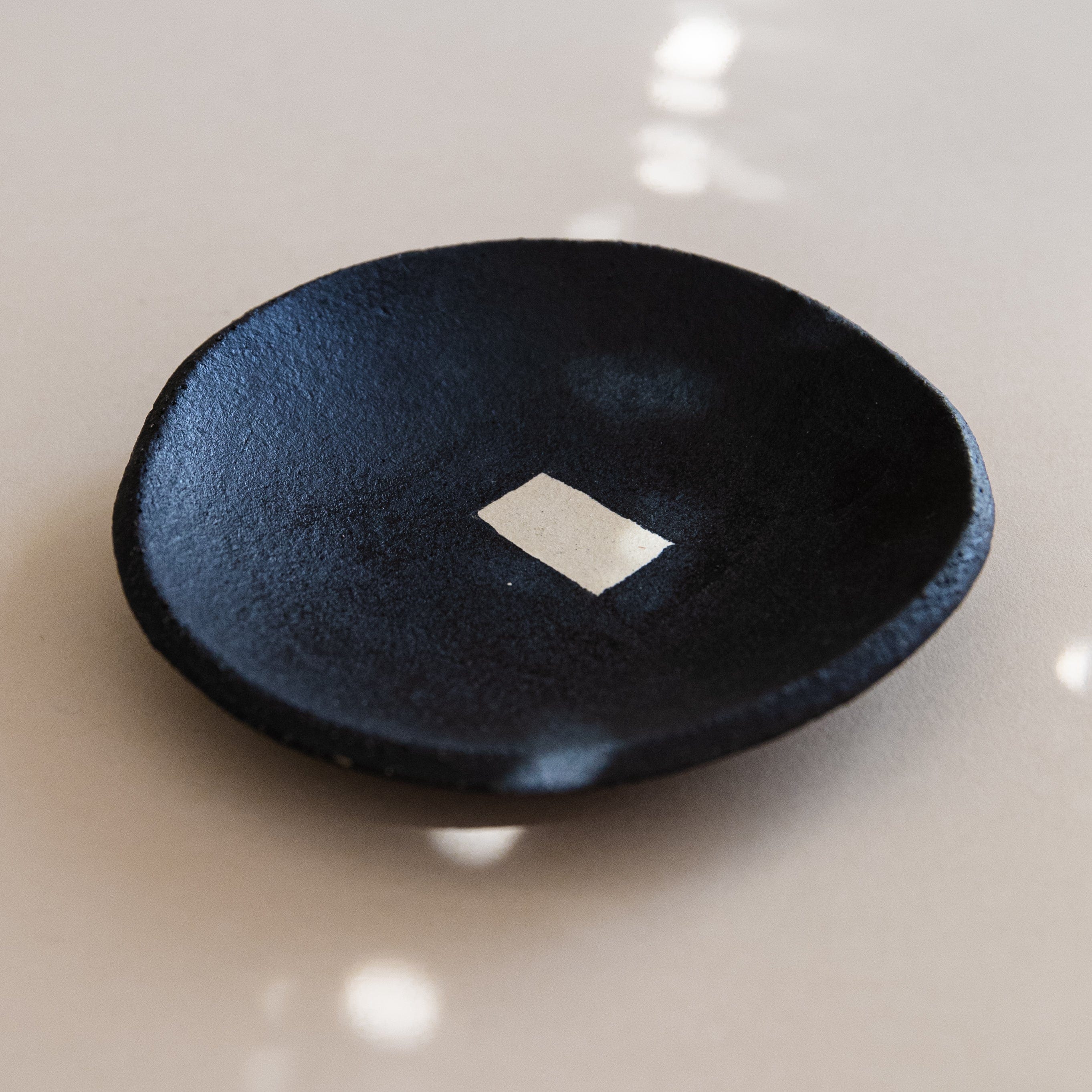 Heyja Do Trays + Catchalls Blanc Bowl by Heyja Do