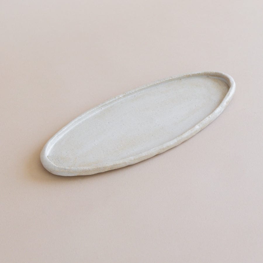 Heyja Do Trays + Catchalls Medium Mood Oval Plate in Natural by Heyja Do