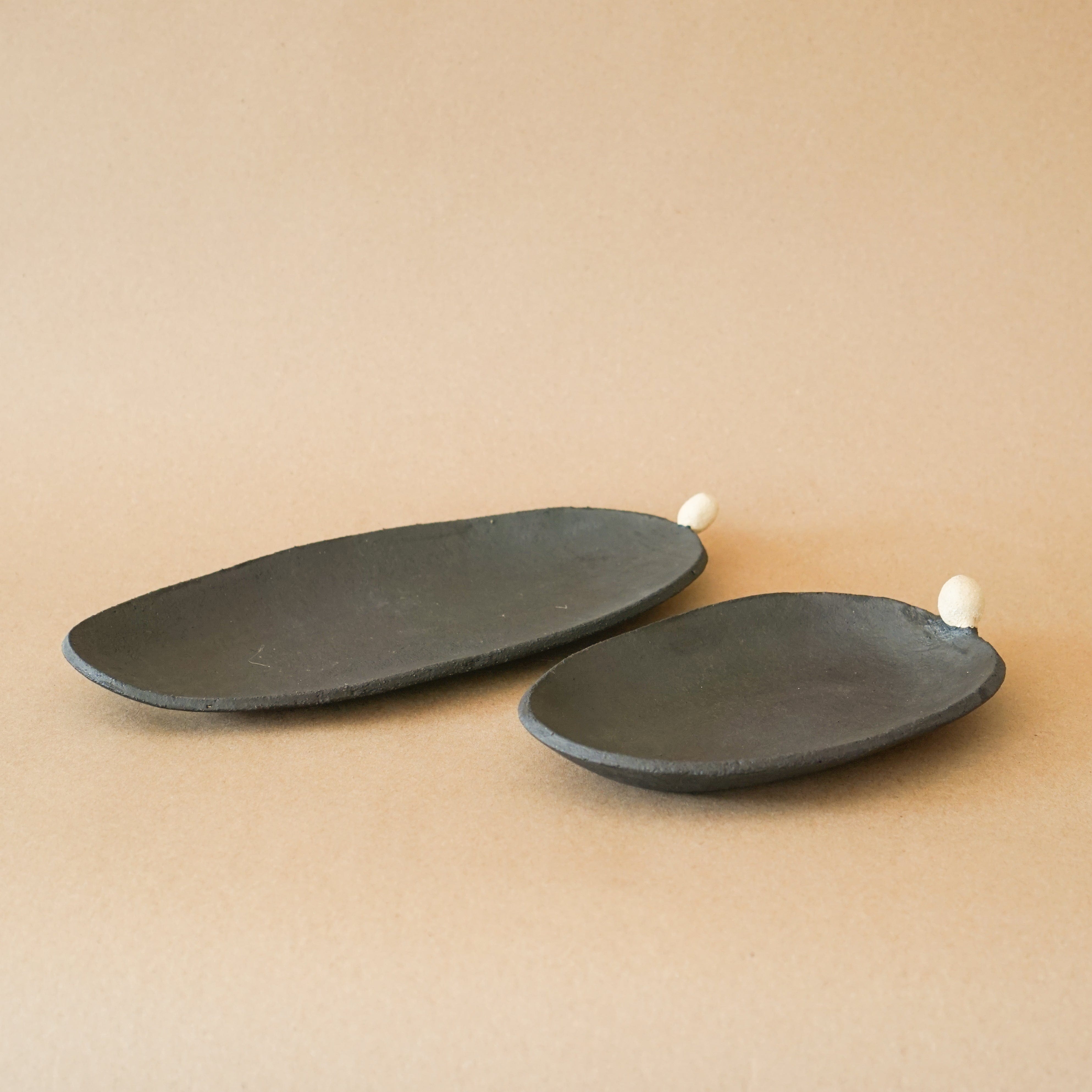 Heyja Do Trays + Catchalls Noir Dot Plate by Heyja Do