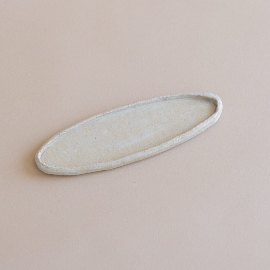 Heyja Do Trays + Catchalls Small Mood Oval Plate in Natural by Heyja Do