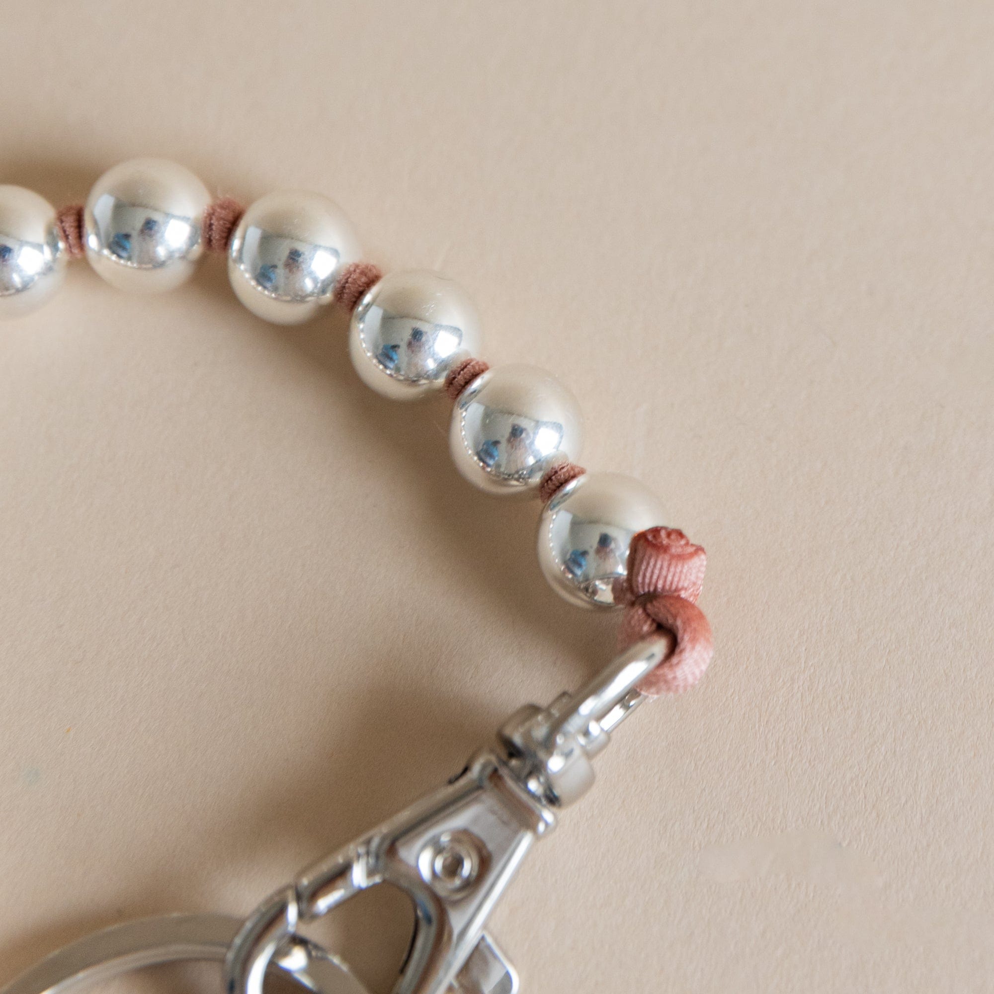 Short Beaded Keyholder in Silver