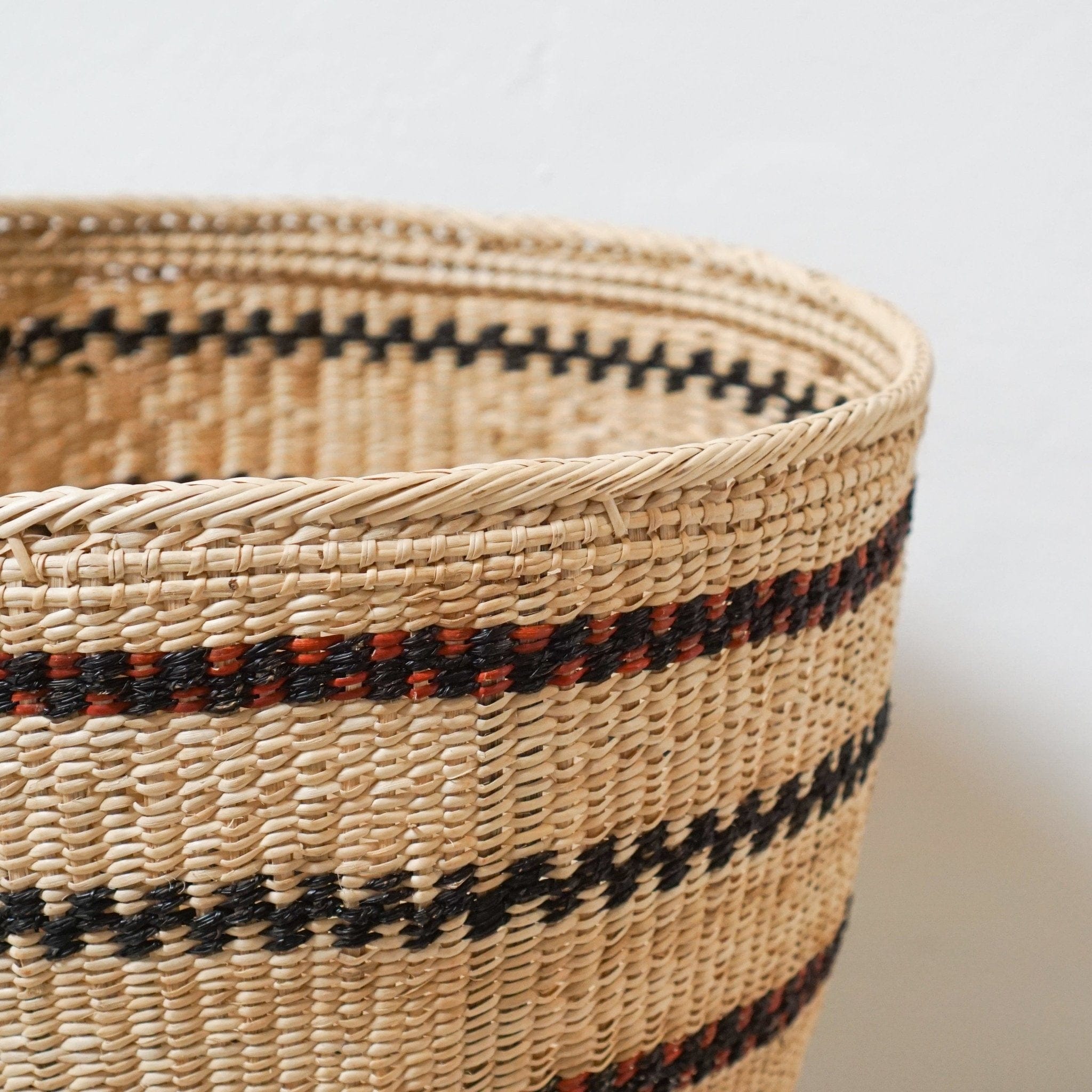 INCAUSA Baskets Wii Basket With Yanomami Painting