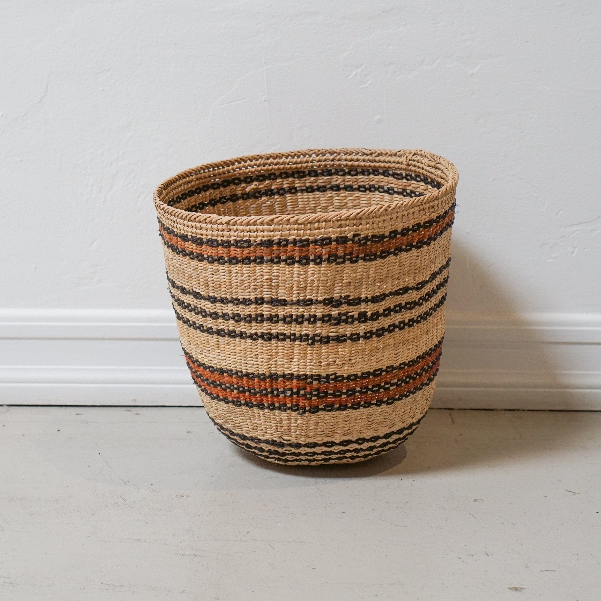 INCAUSA Baskets Wii Basket With Yanomami Painting