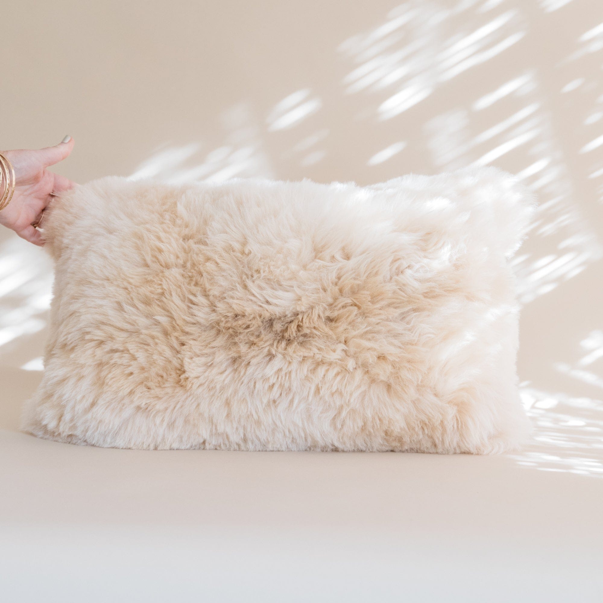 Intiearth Pillows Short / Champagne Alpaca Lumbar Pillow